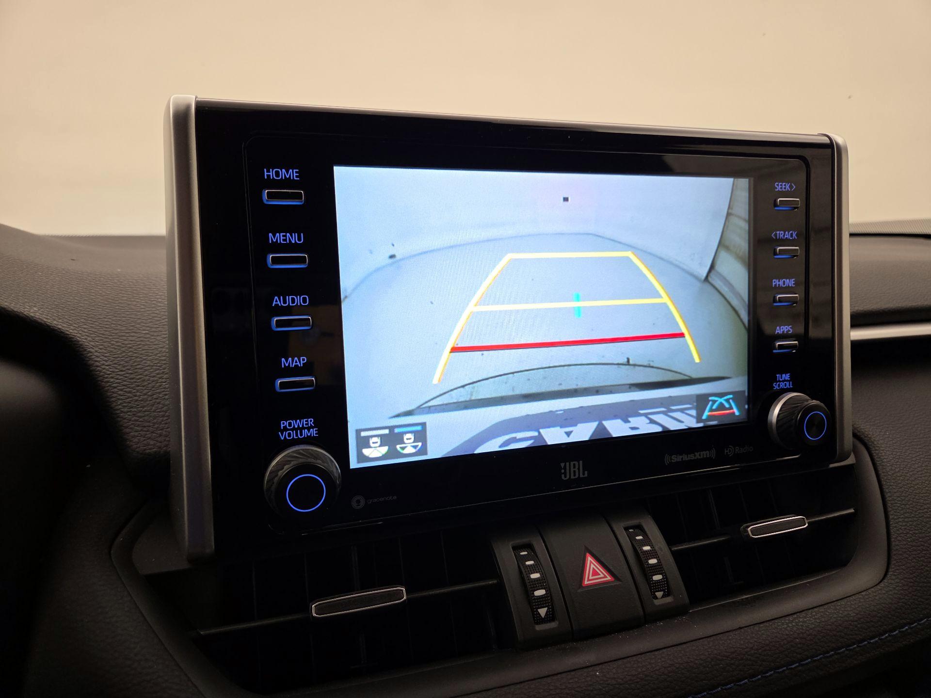 Thumbnail: 2021 Toyota RAV4 - 15