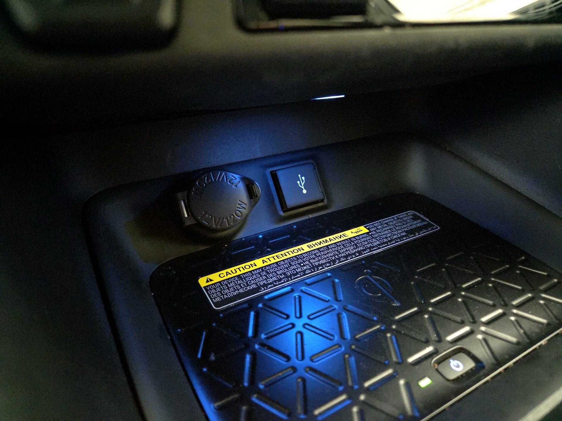 Thumbnail: 2021 Toyota RAV4 - 19