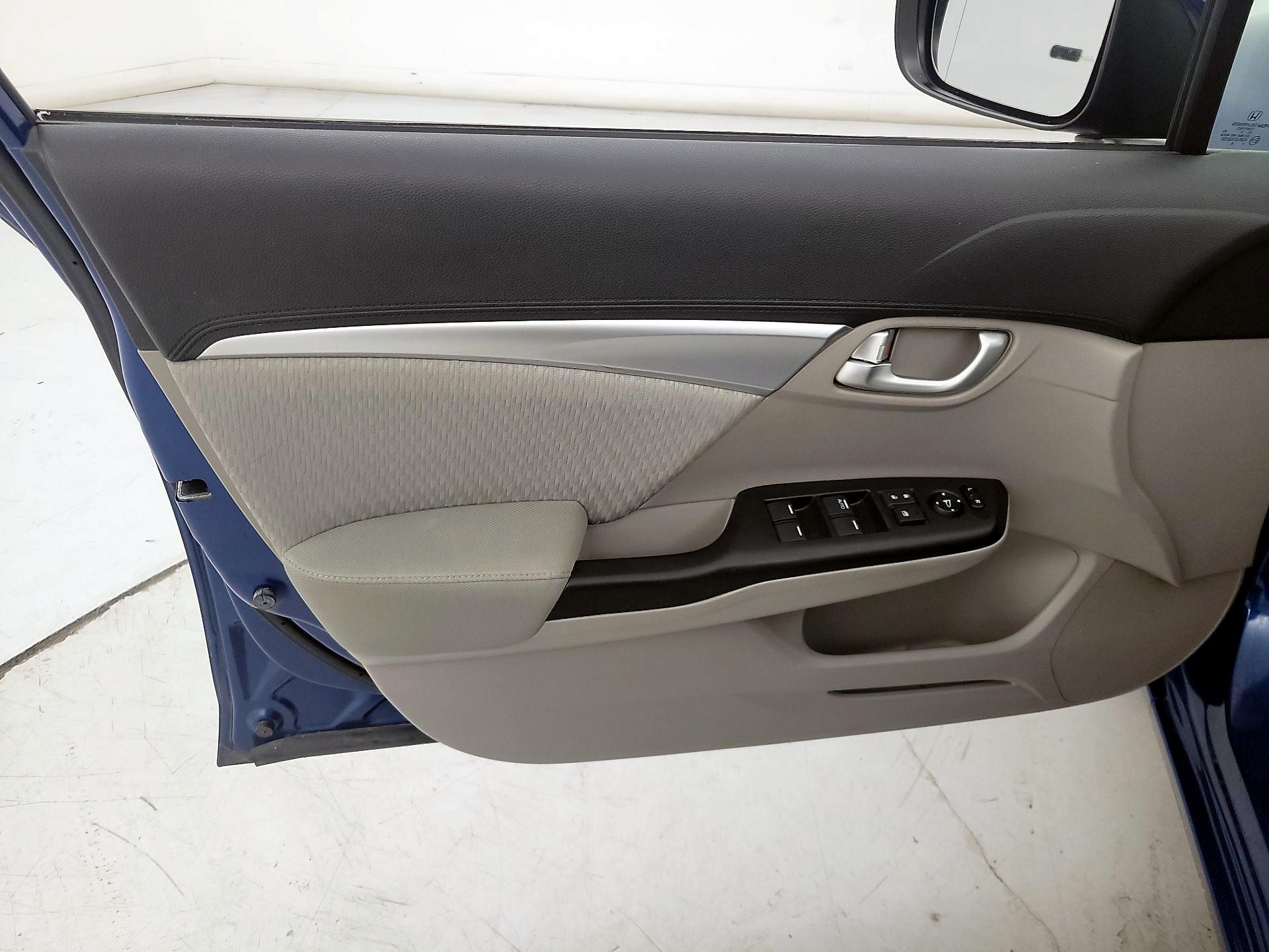 Thumbnail: 2014 Honda Civic - 12