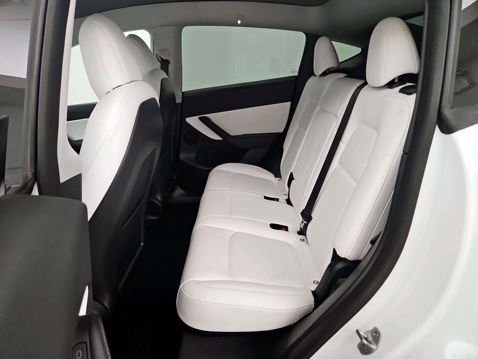 Thumbnail: 2022 Tesla Model Y - 18