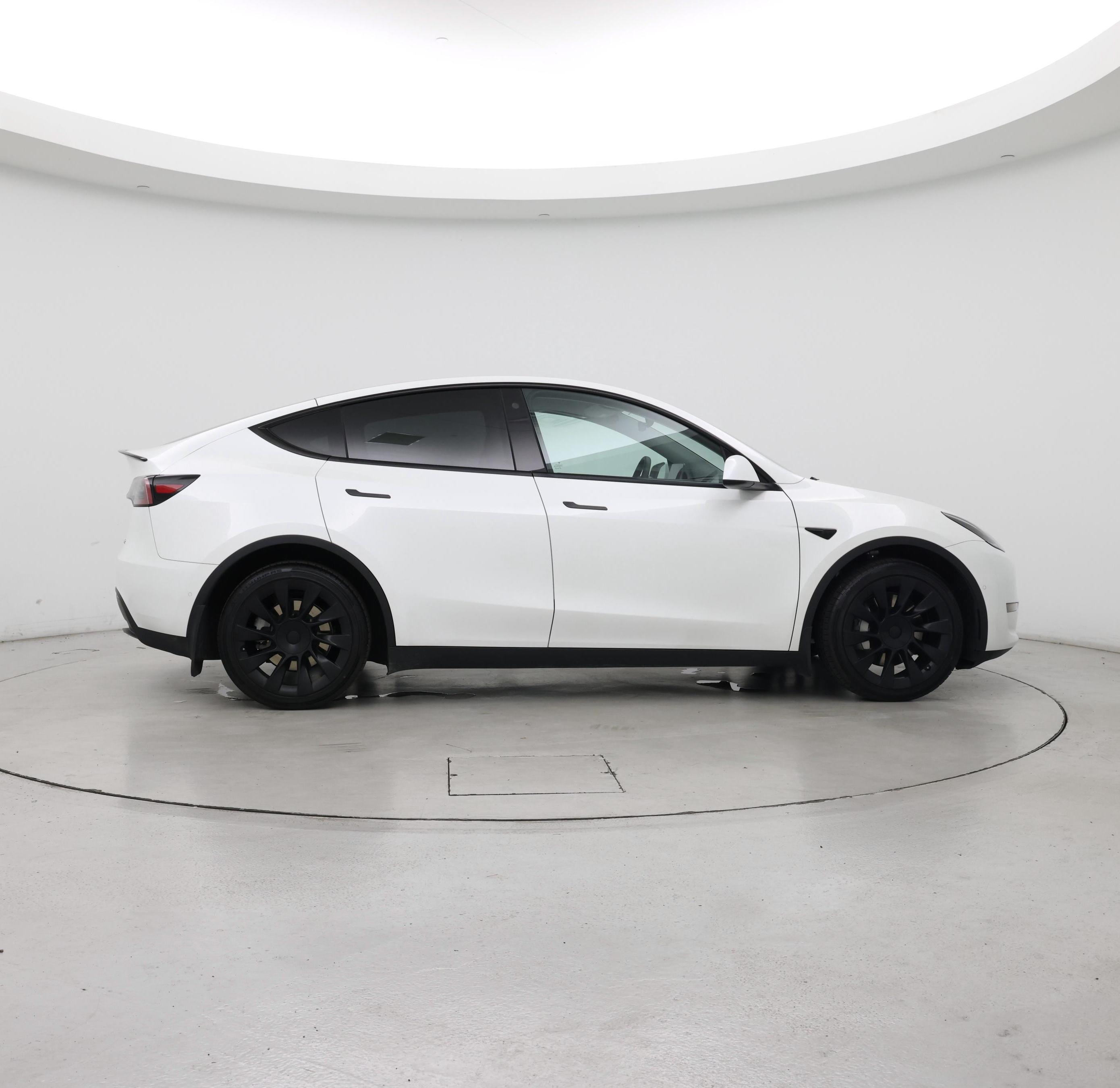 Thumbnail: 2022 Tesla Model Y - 7