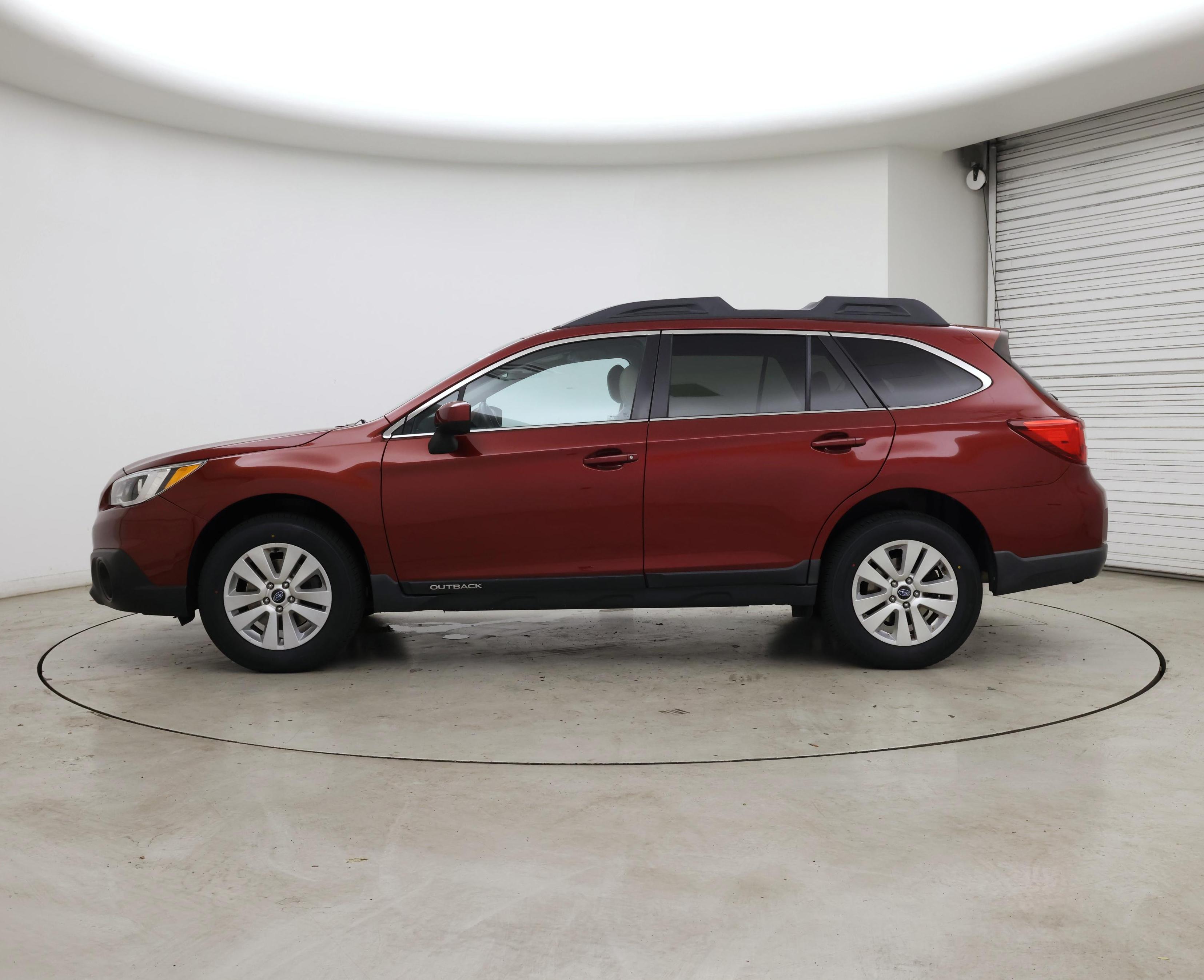 Thumbnail: 2016 Subaru Outback - 3