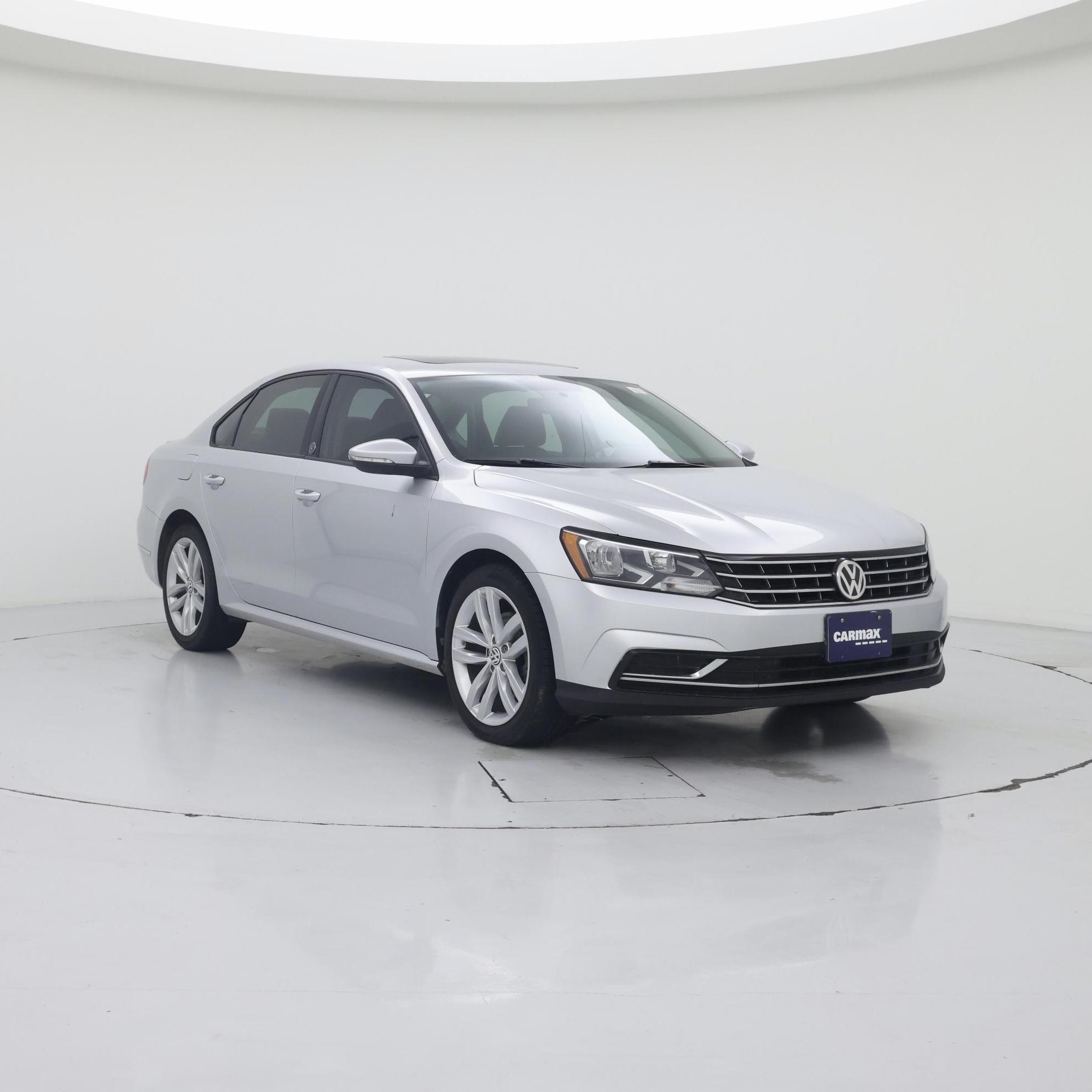 Silver 2019 Volkswagen Passat Sedan Front-Wheel Drive Automatic
