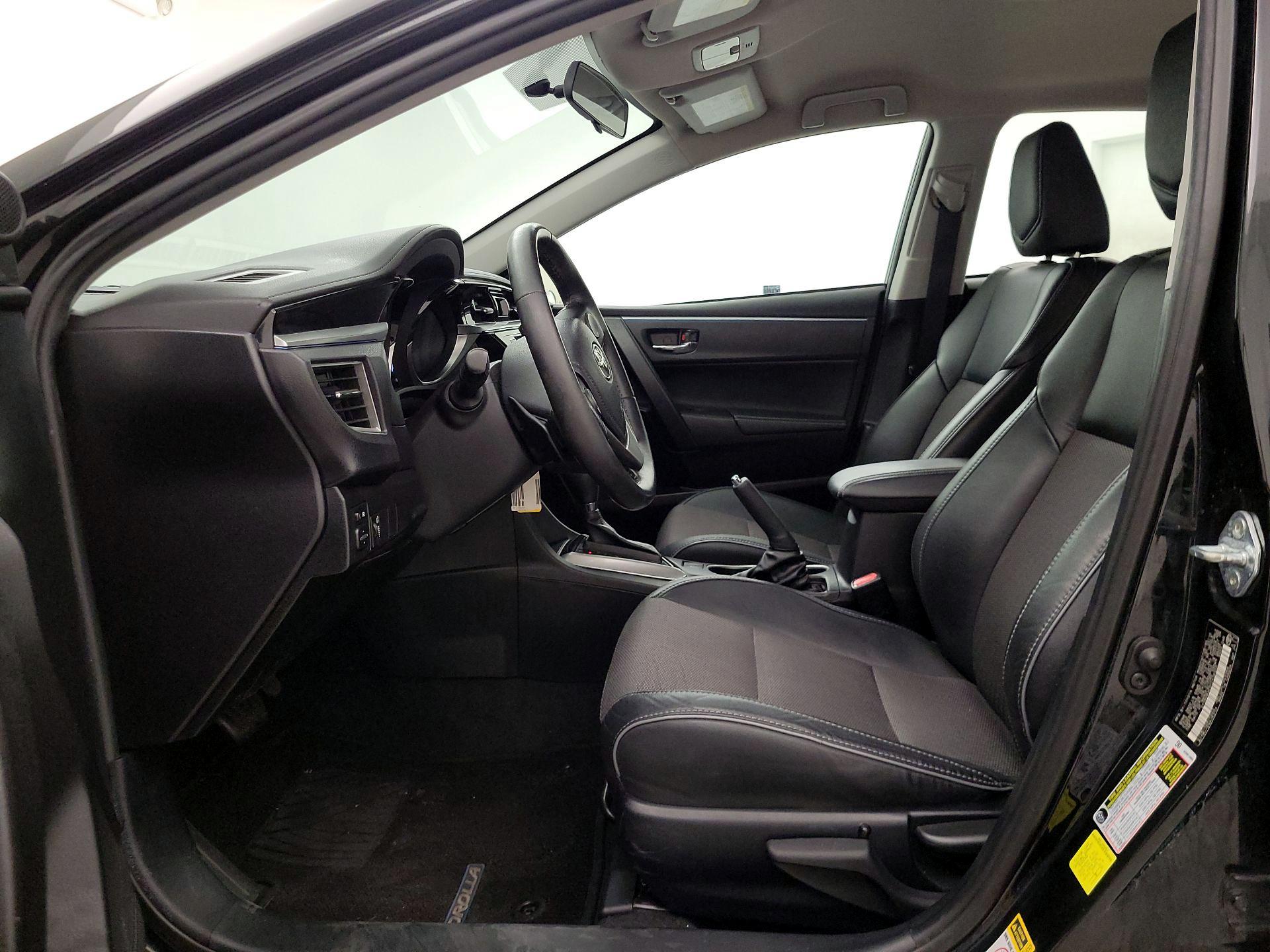 Thumbnail: 2015 Toyota Corolla - 11