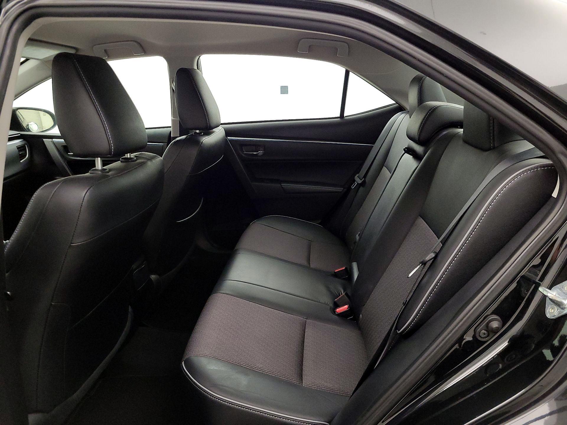 Thumbnail: 2015 Toyota Corolla - 19