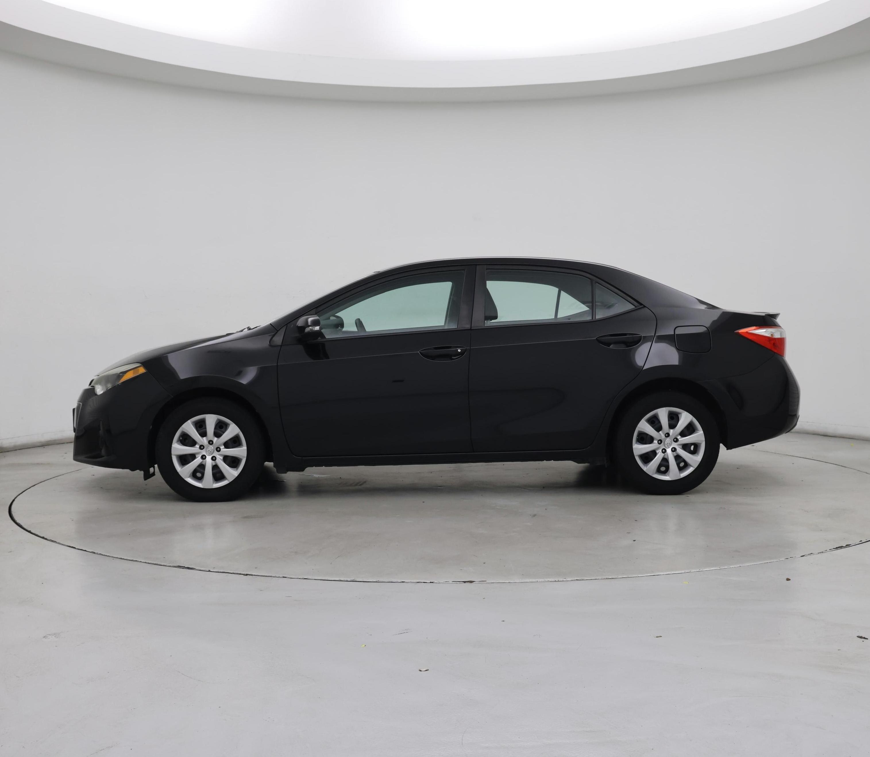 Thumbnail: 2015 Toyota Corolla - 3