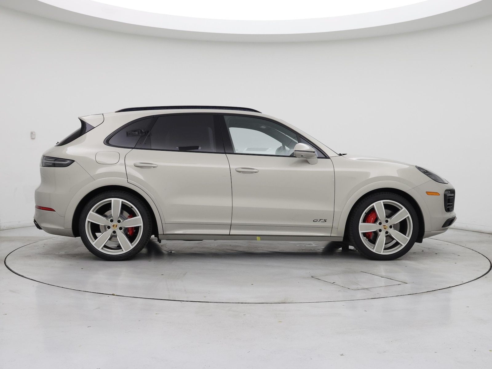 2023 Porsche Cayenne GTS - Photo 8