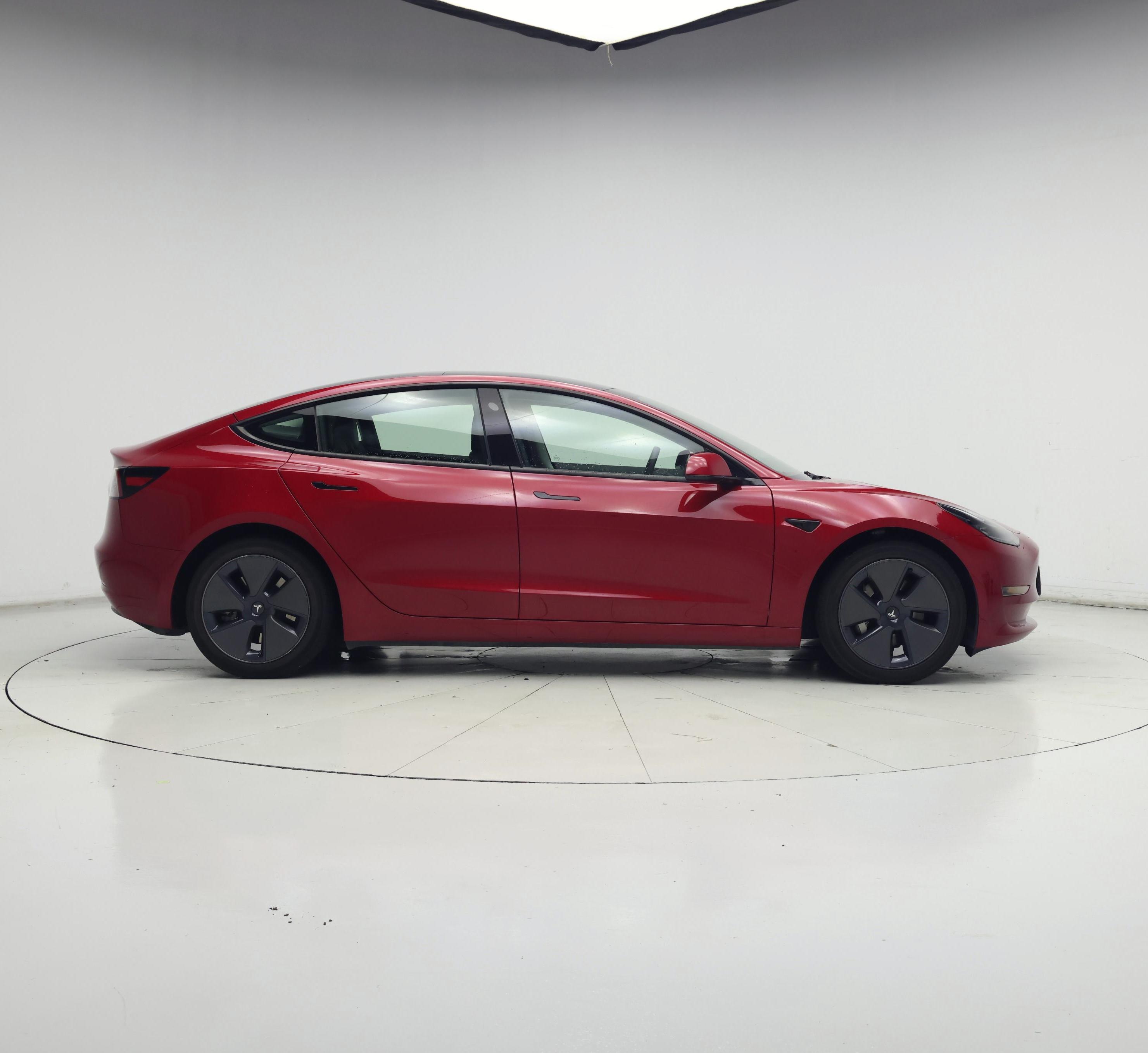 Thumbnail: 2023 Tesla Model 3 - 7
