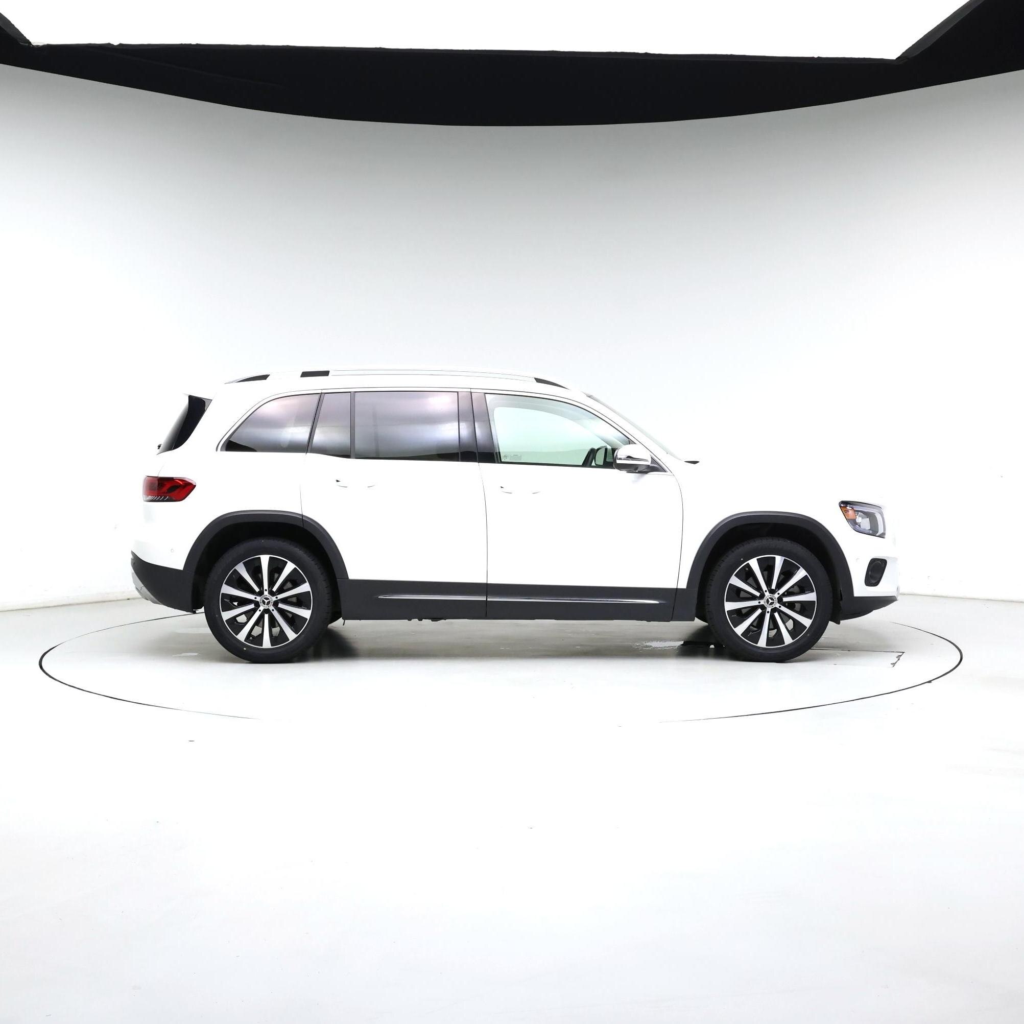 Thumbnail: 2023 Mercedes-Benz GLB - 7
