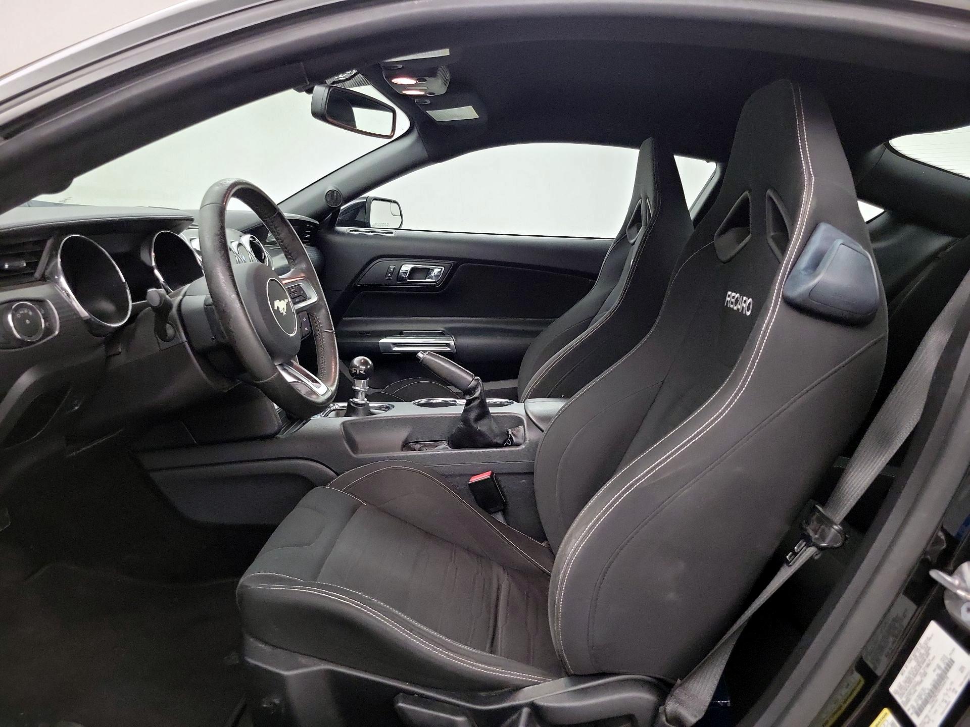 Thumbnail: 2017 Ford Mustang - 9