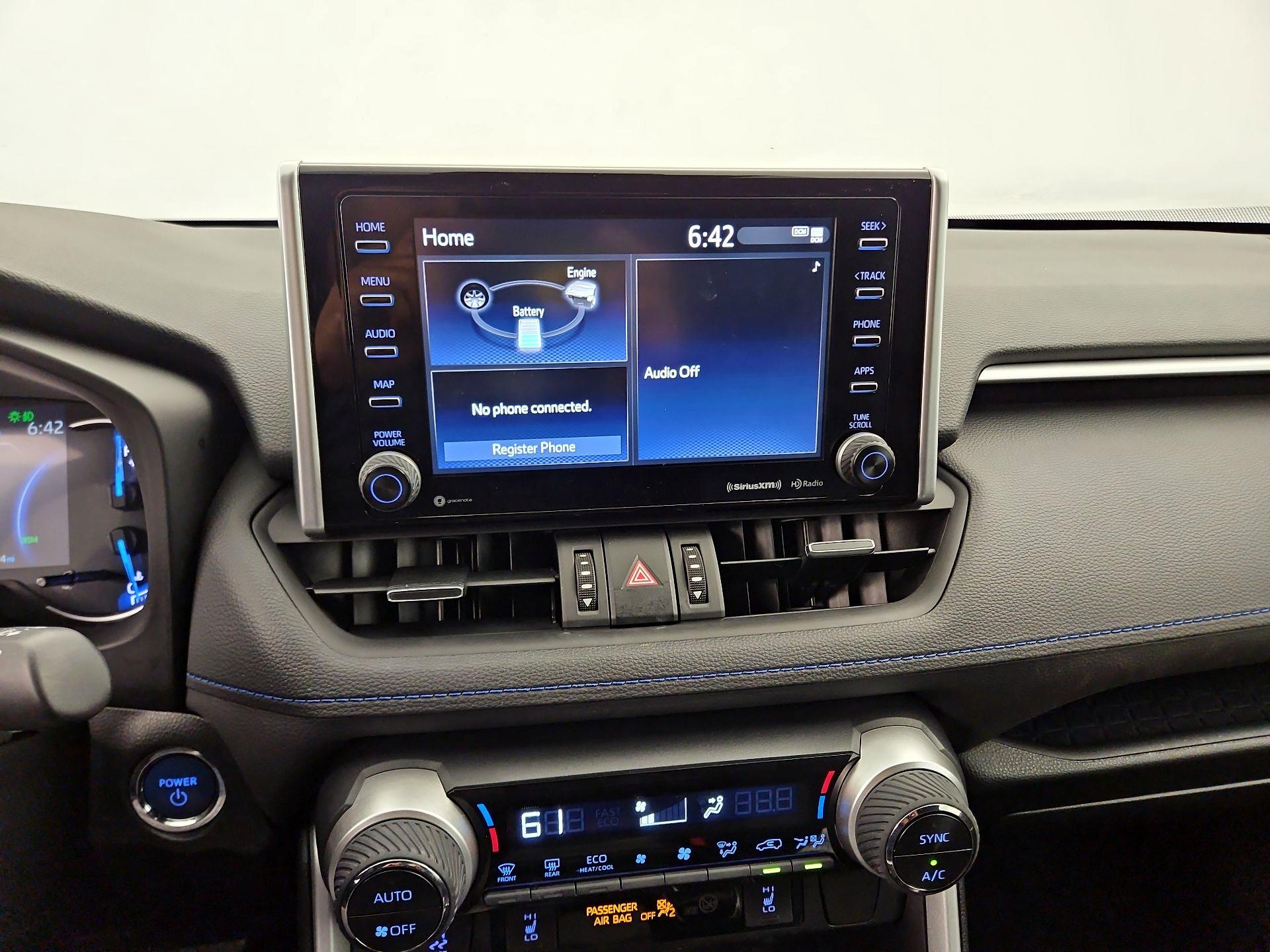 Thumbnail: 2021 Toyota RAV4 - 15