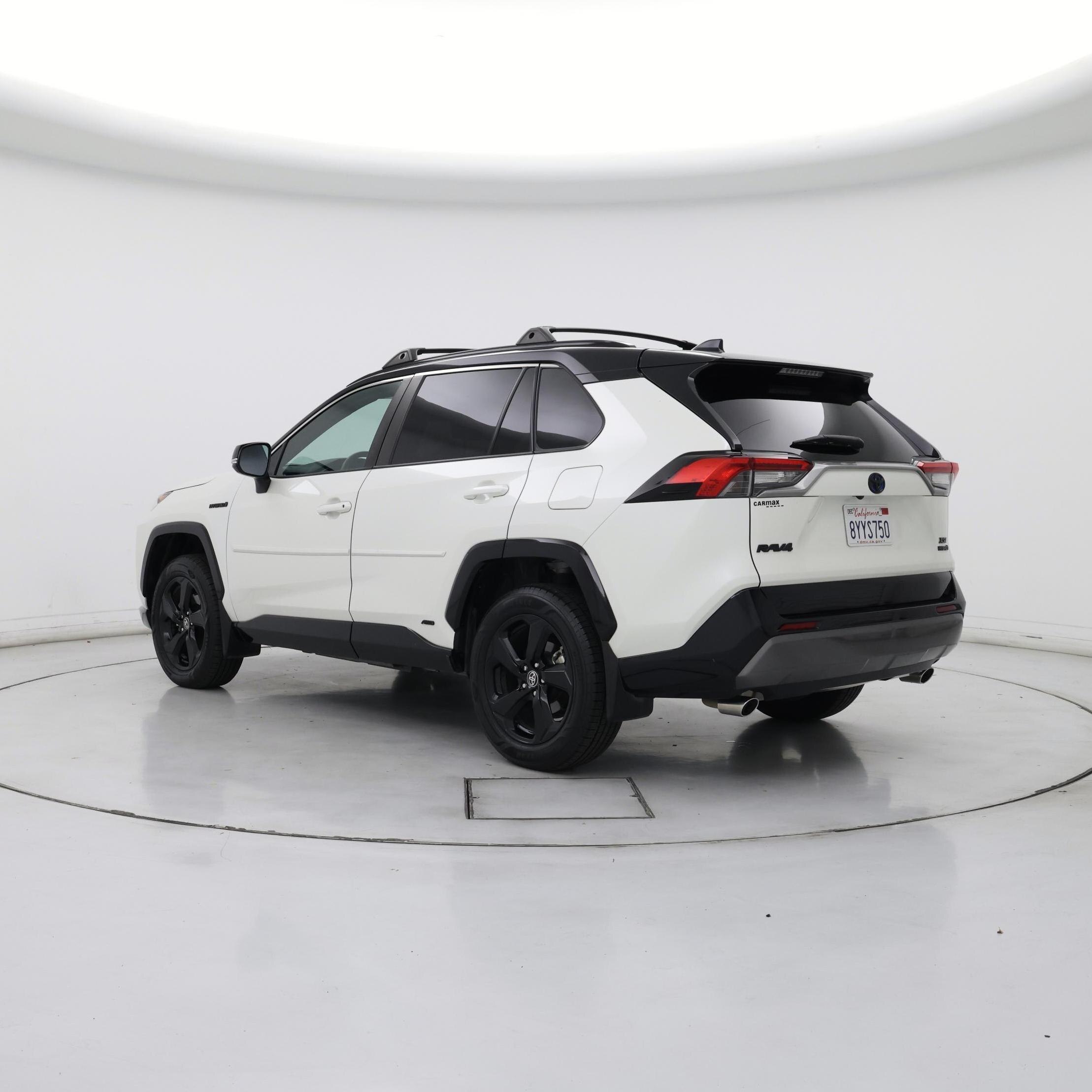 Thumbnail: 2021 Toyota RAV4 - 2