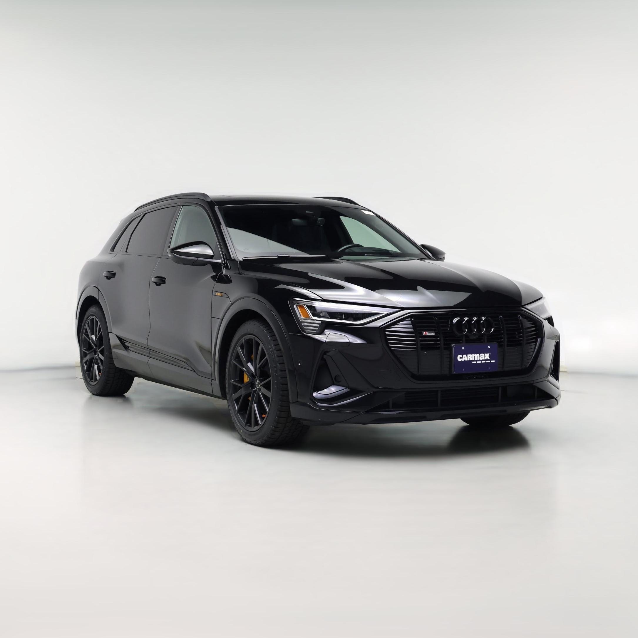 Thumbnail: 2022 Audi e-tron - 1