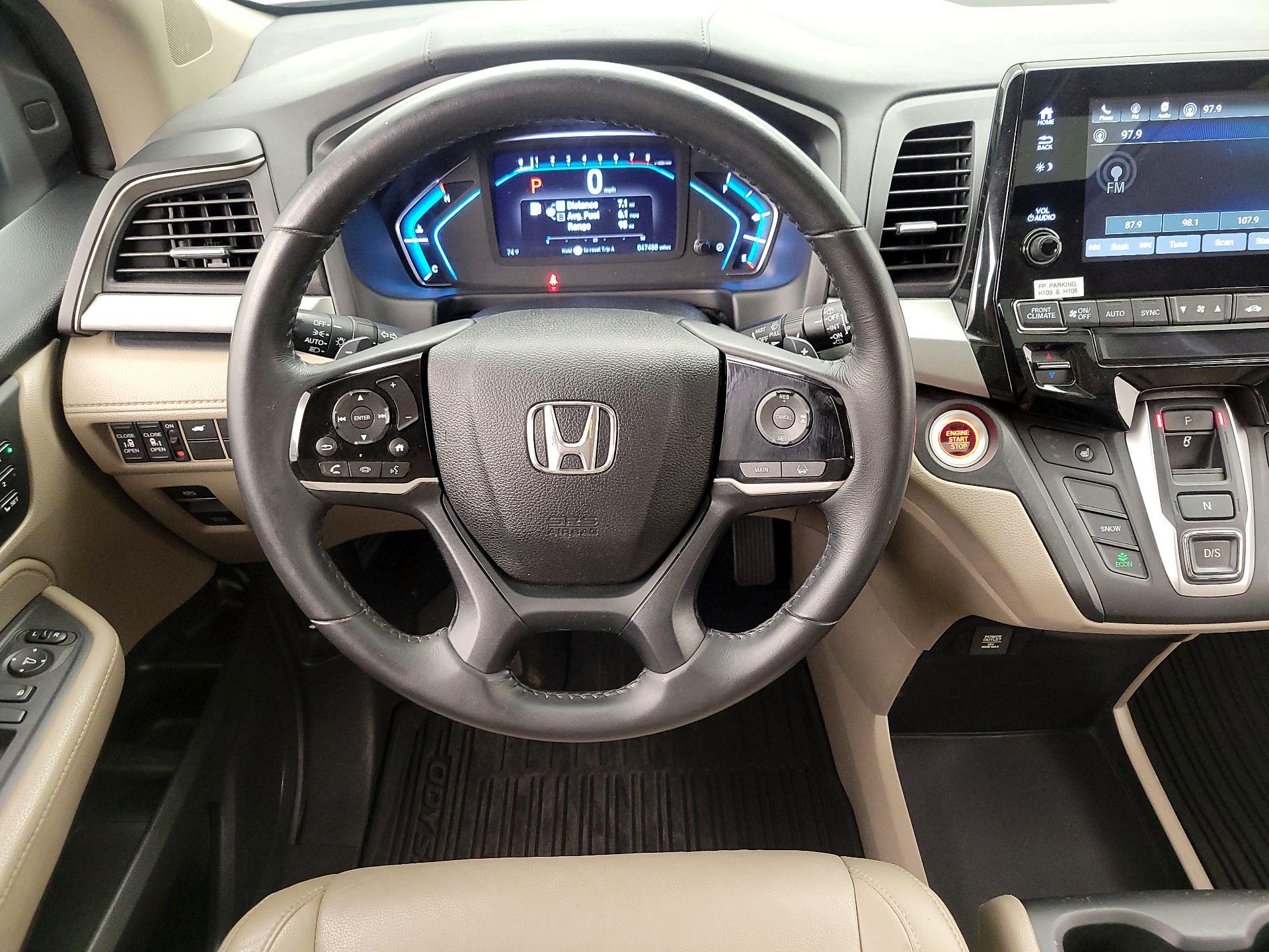 Thumbnail: 2018 Honda Odyssey - 10