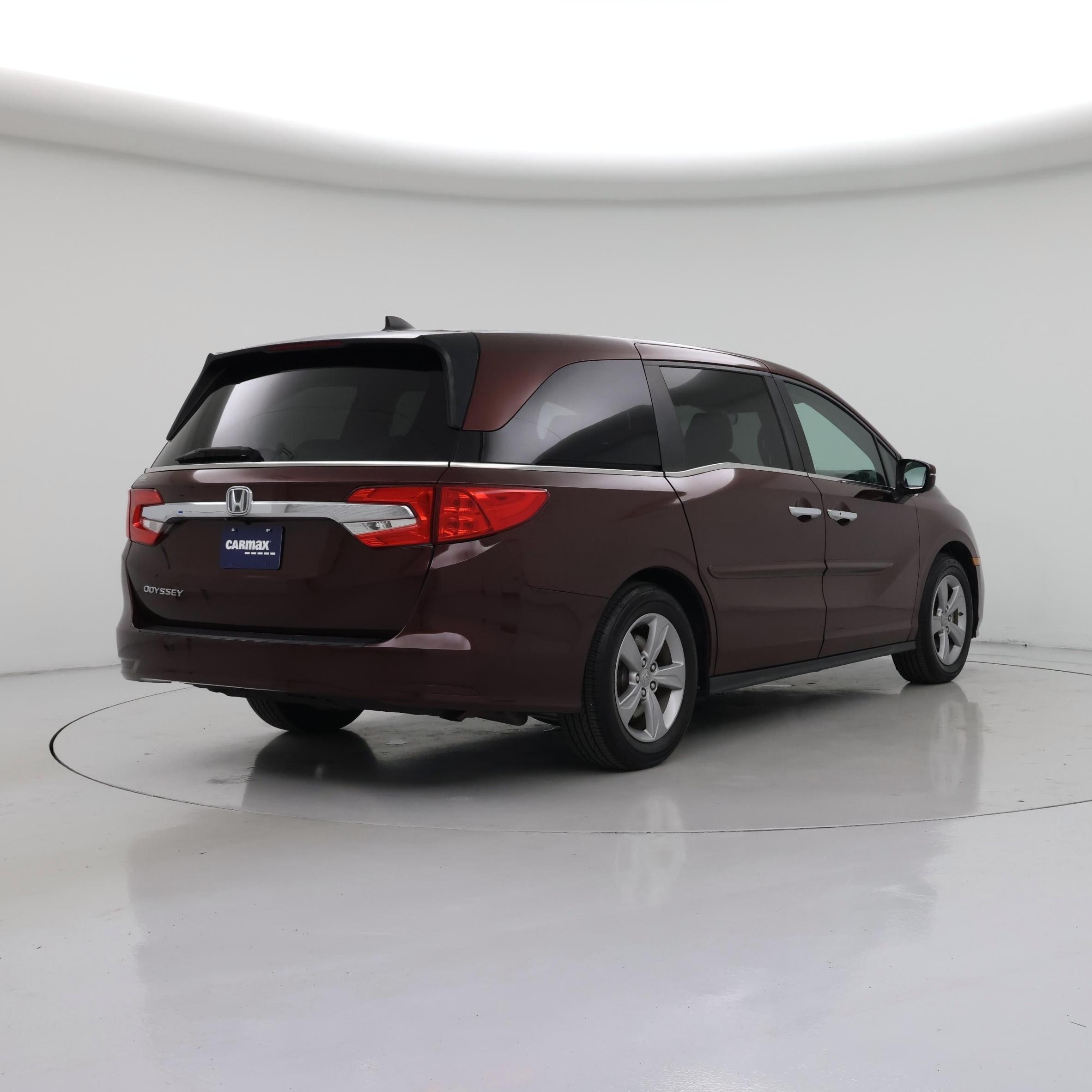 Thumbnail: 2018 Honda Odyssey - 8