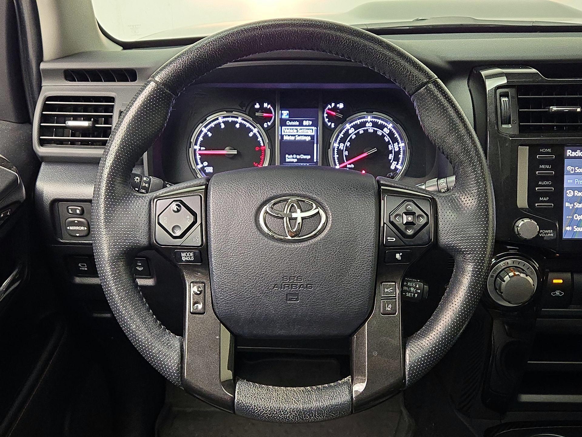Thumbnail: 2023 Toyota 4Runner - 10
