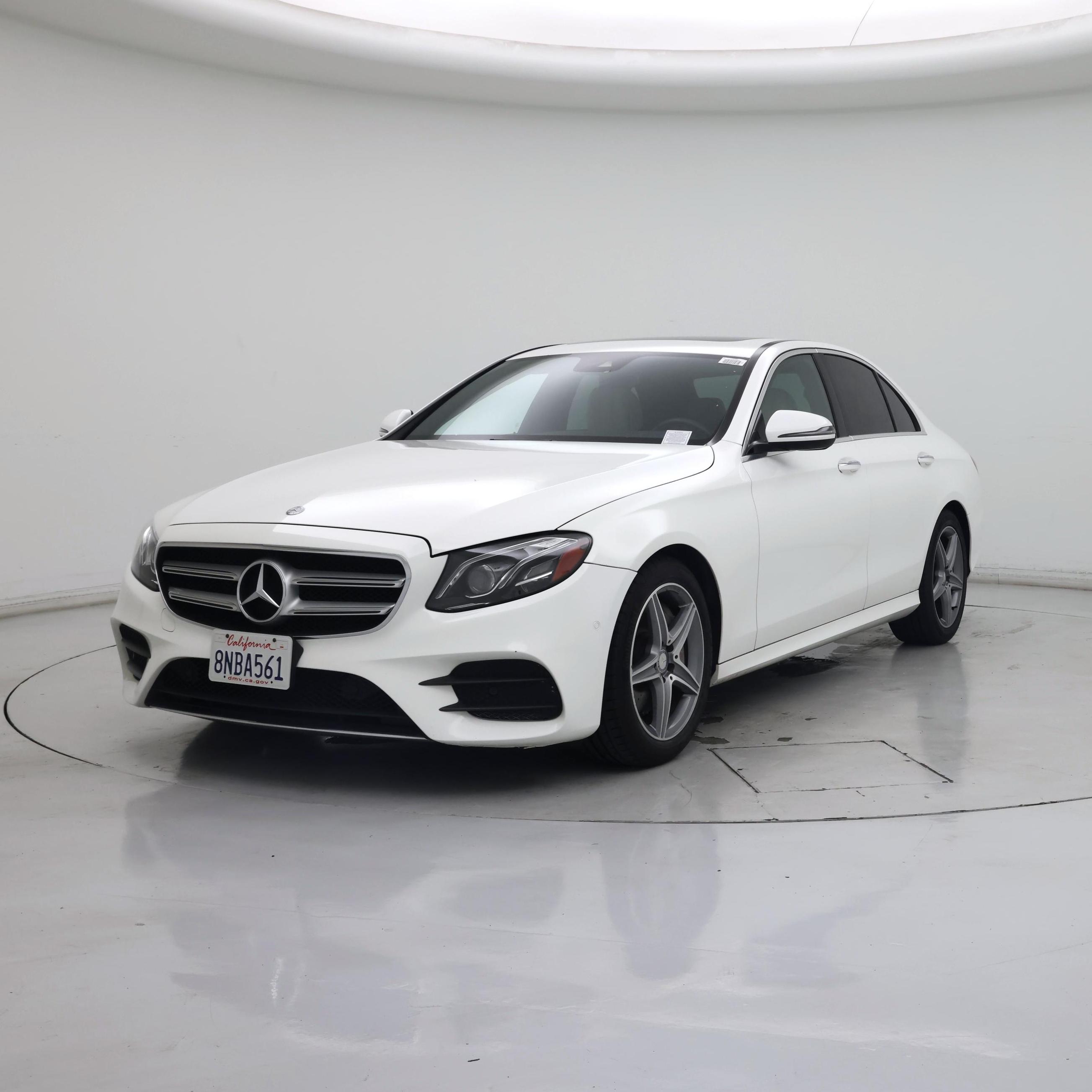 Thumbnail: 2017 Mercedes-Benz E-Class - 4