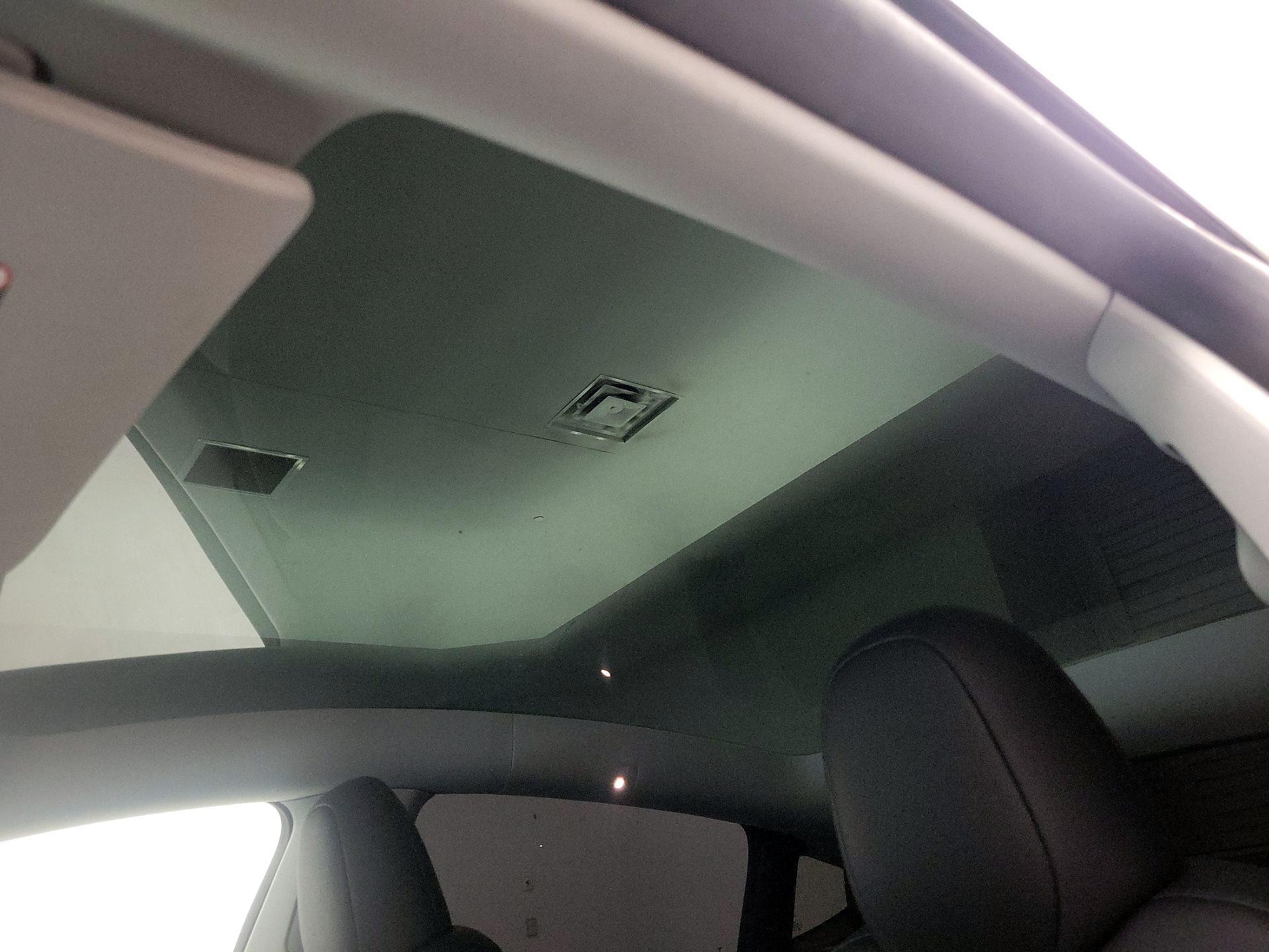 Thumbnail: 2024 Tesla Model Y - 18