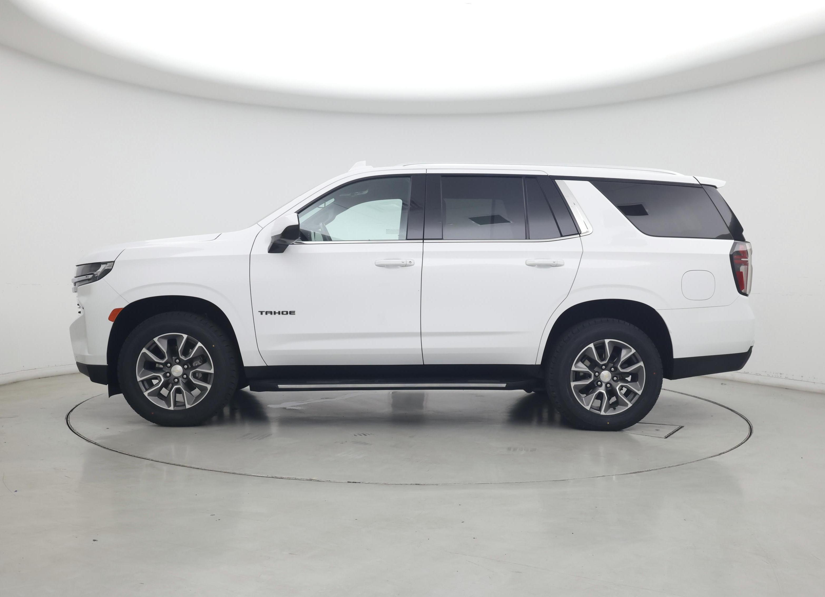 Thumbnail: 2023 Chevrolet Tahoe - 3