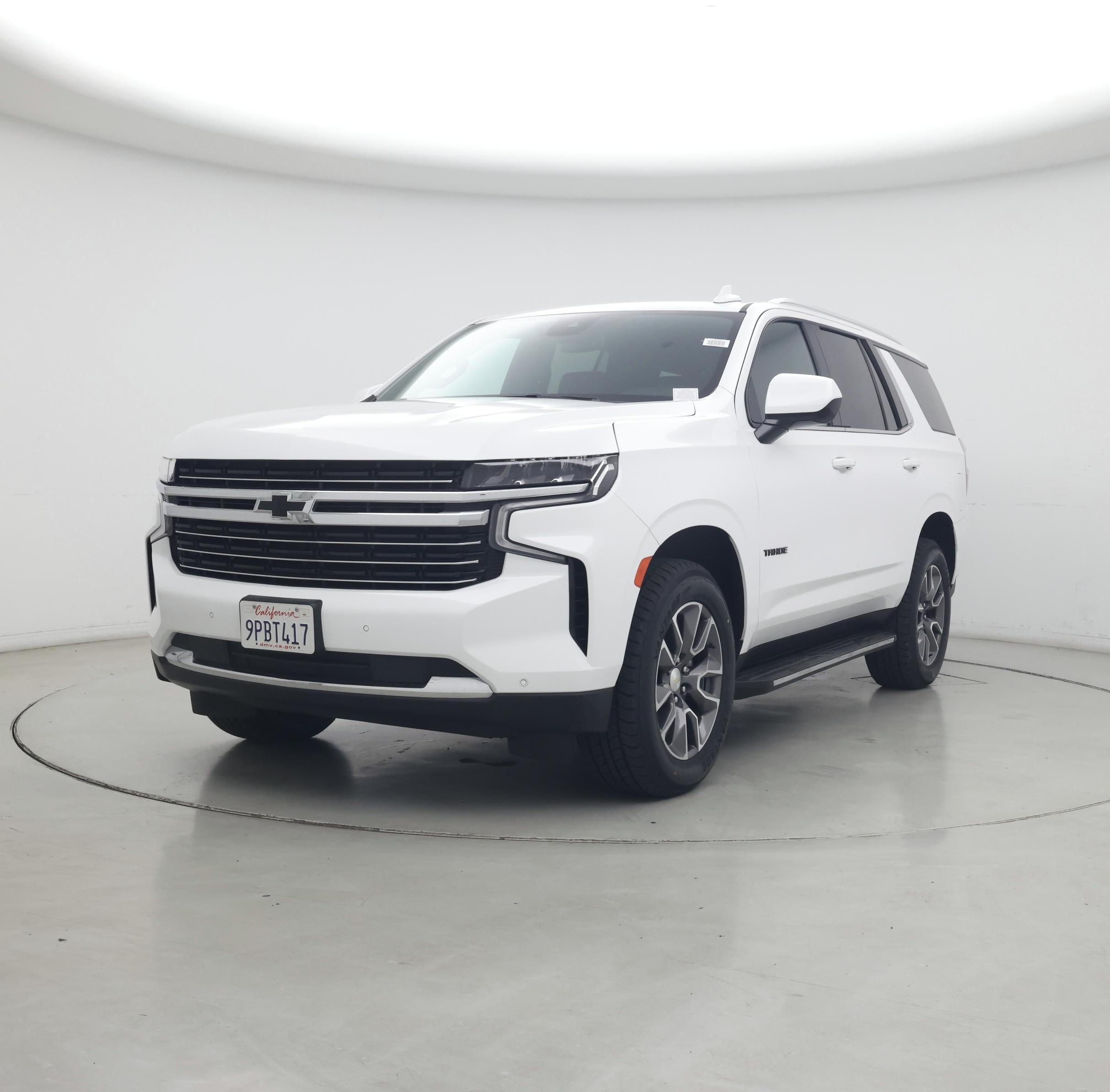 Thumbnail: 2023 Chevrolet Tahoe - 4