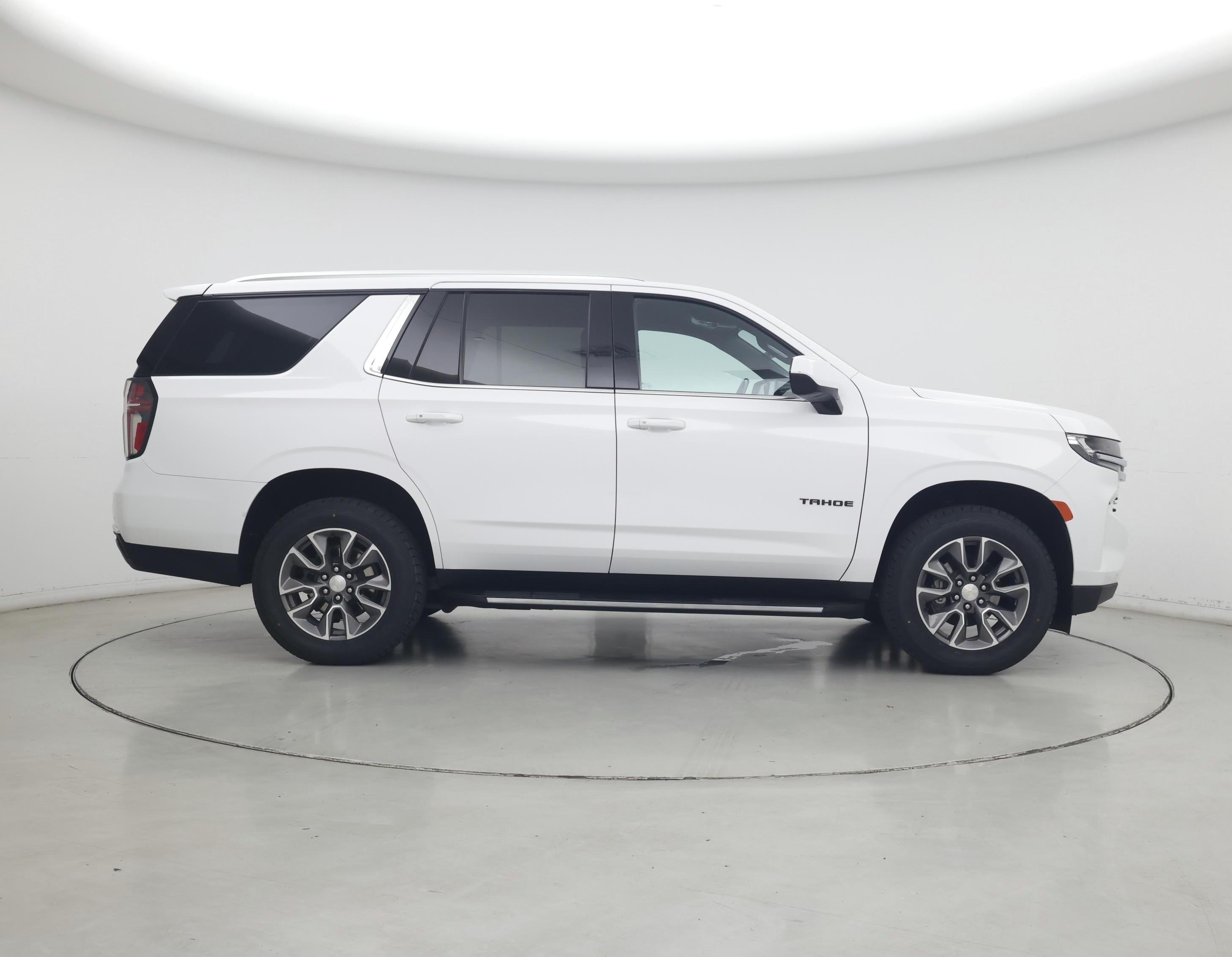 Thumbnail: 2023 Chevrolet Tahoe - 7