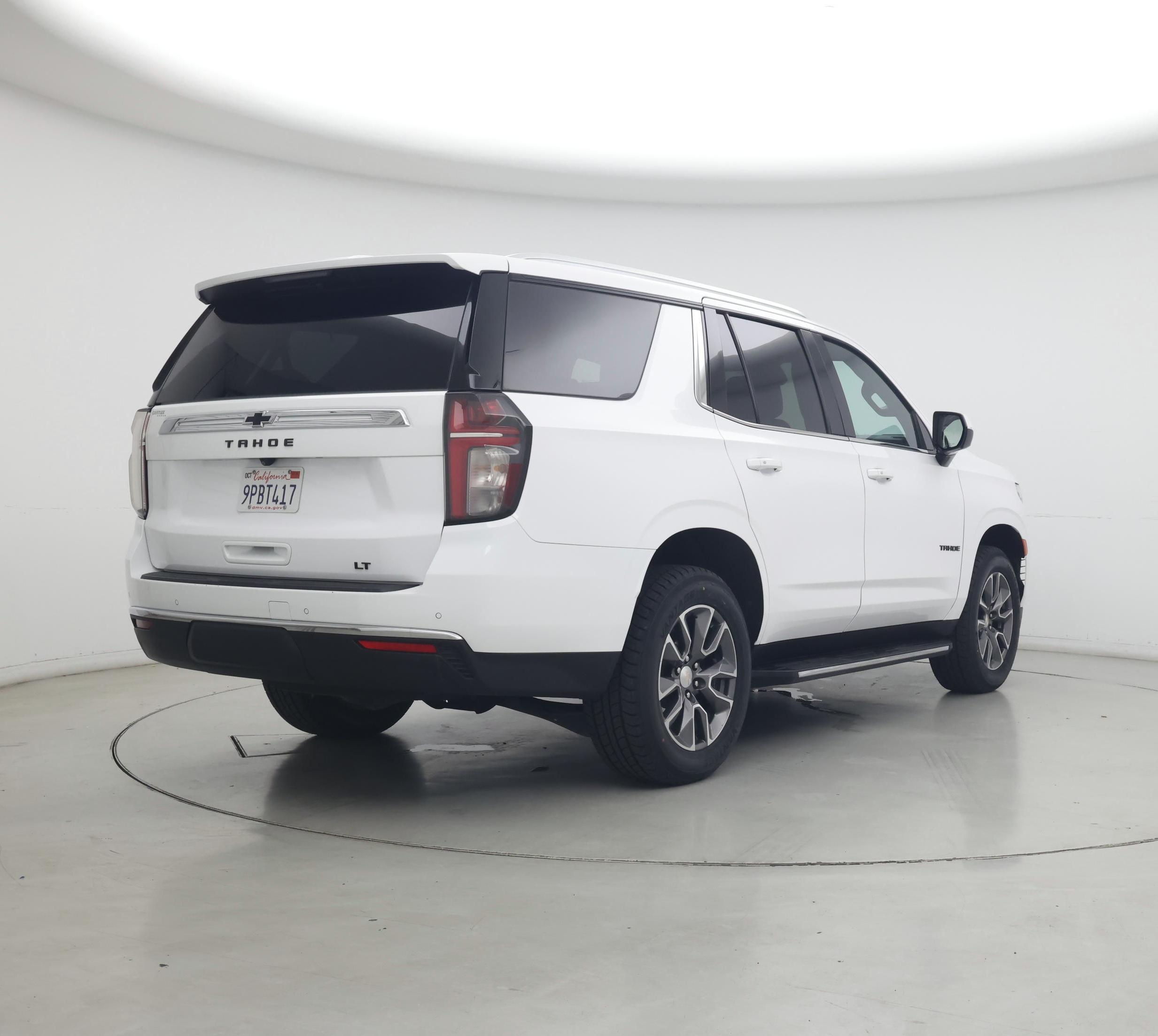 Thumbnail: 2023 Chevrolet Tahoe - 8
