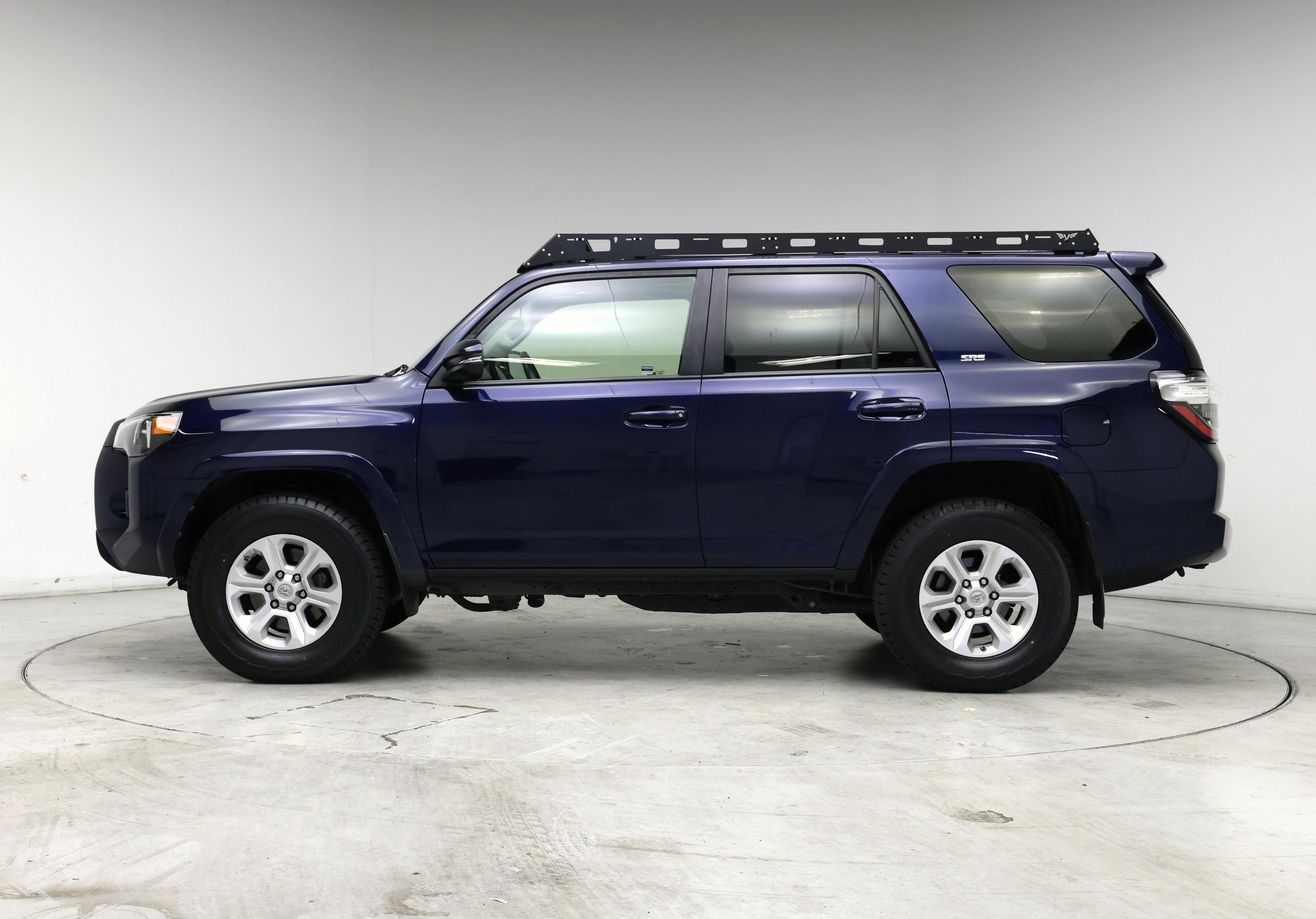 Thumbnail: 2019 Toyota 4Runner - 3