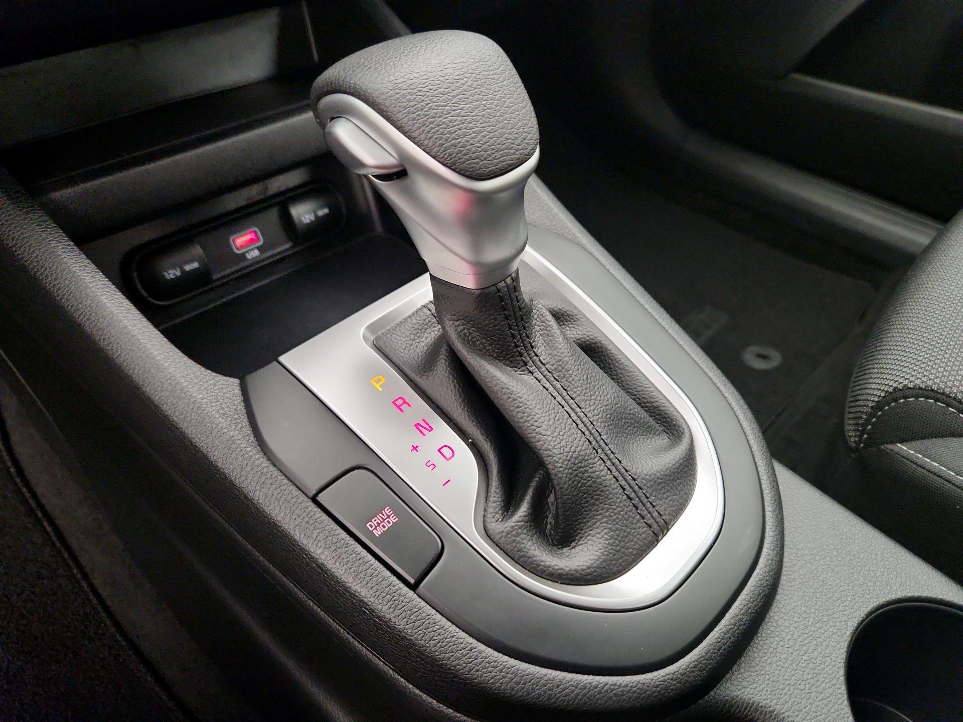 Thumbnail: 2023 Kia Forte - 17