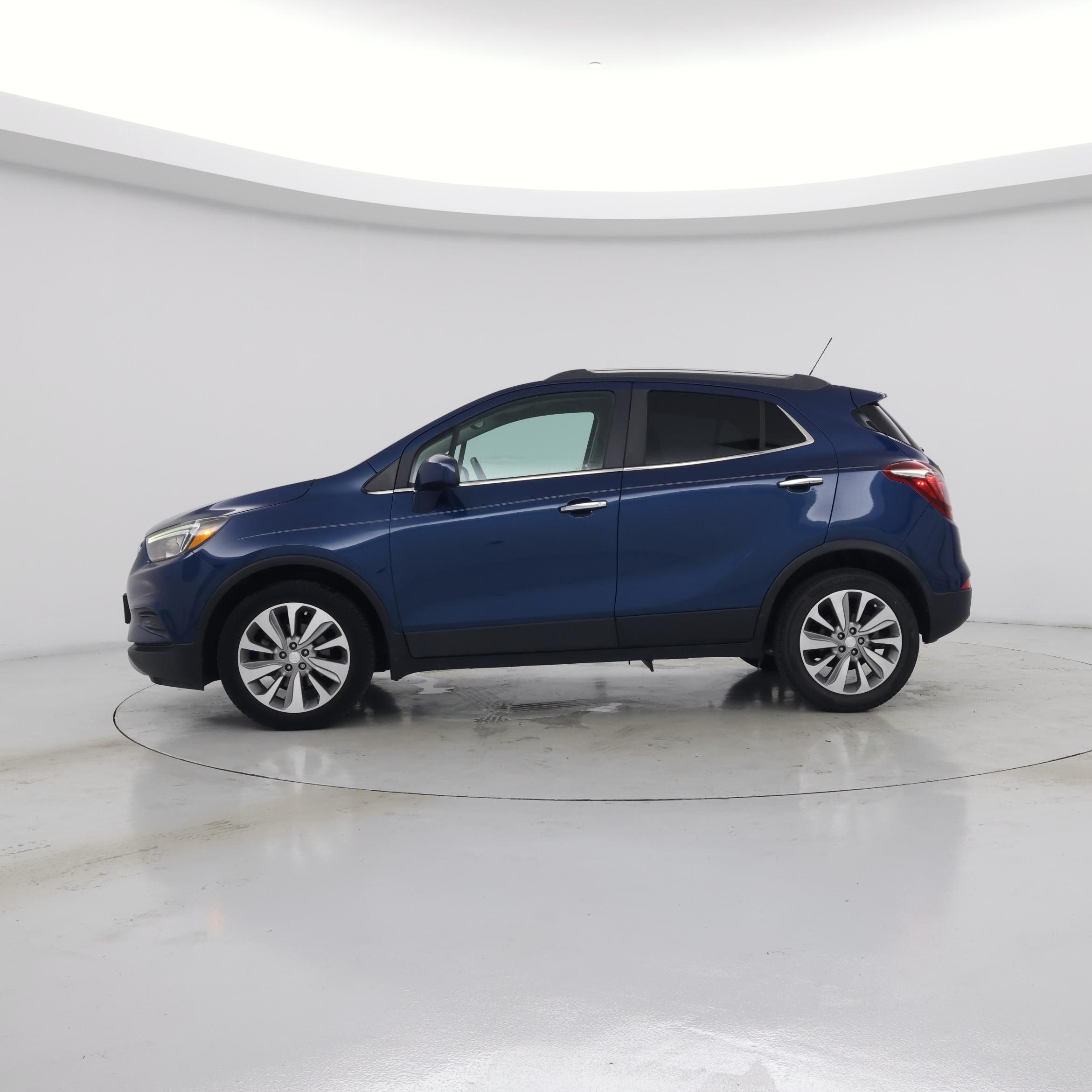 Thumbnail: 2020 Buick Encore - 3