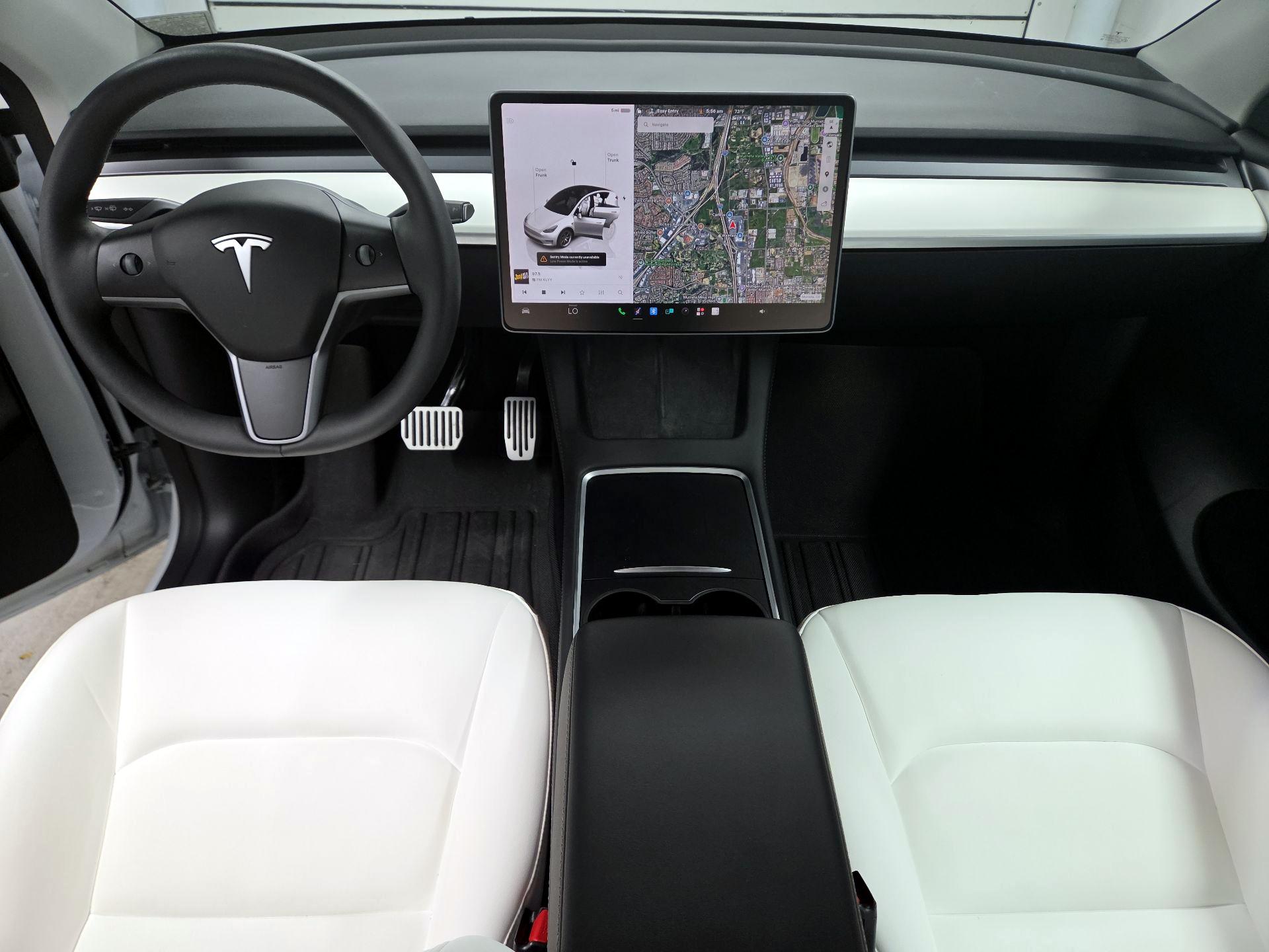 Thumbnail: 2023 Tesla Model Y - 9