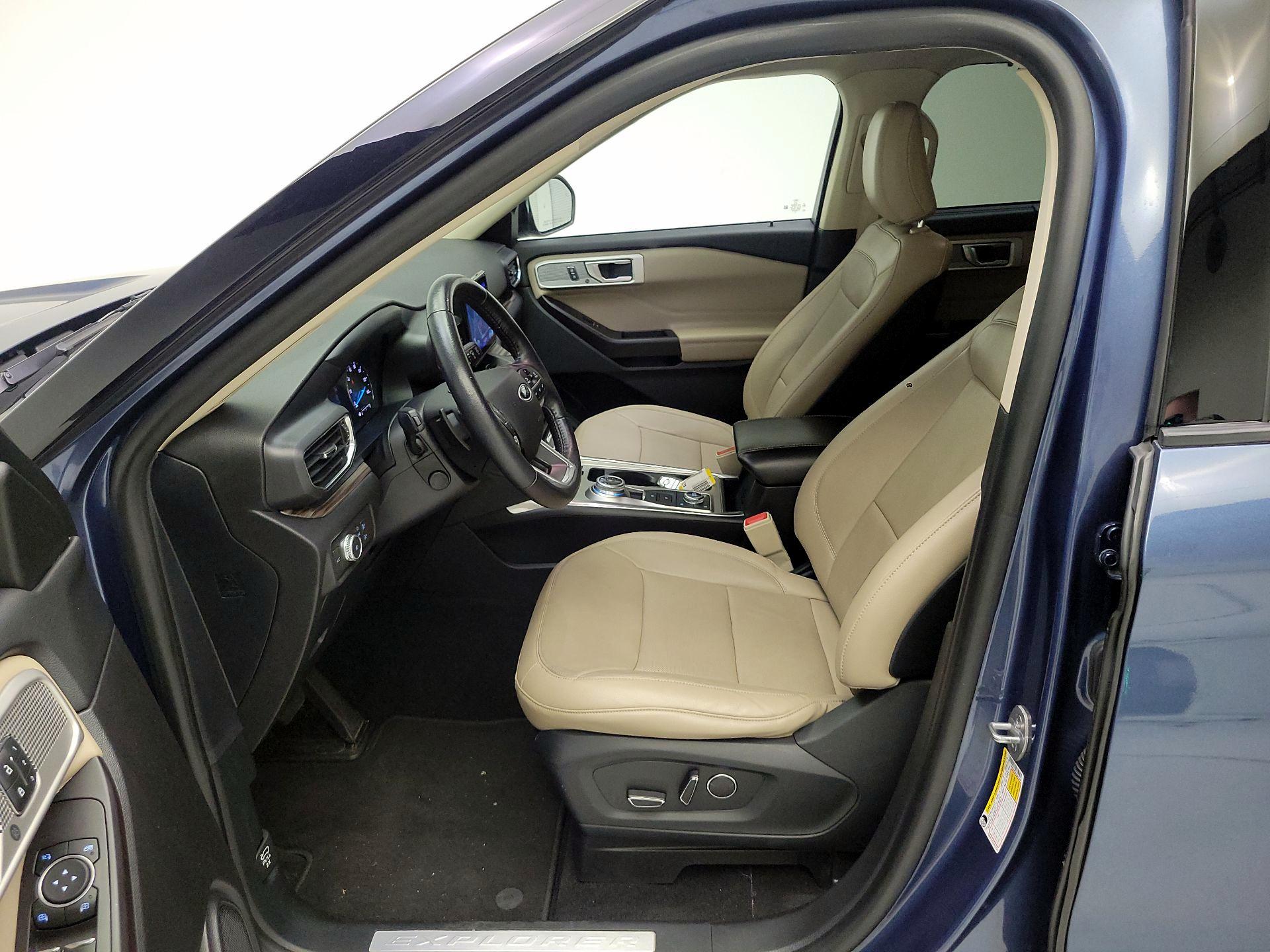 Thumbnail: 2020 Ford Explorer - 11