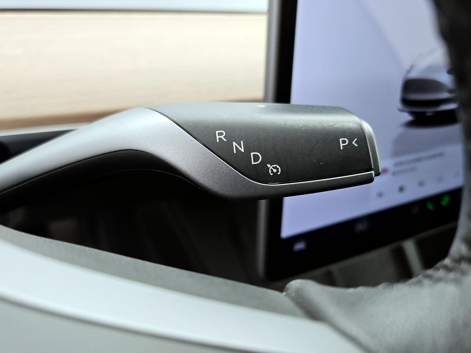 Thumbnail: 2022 Tesla Model 3 - 17