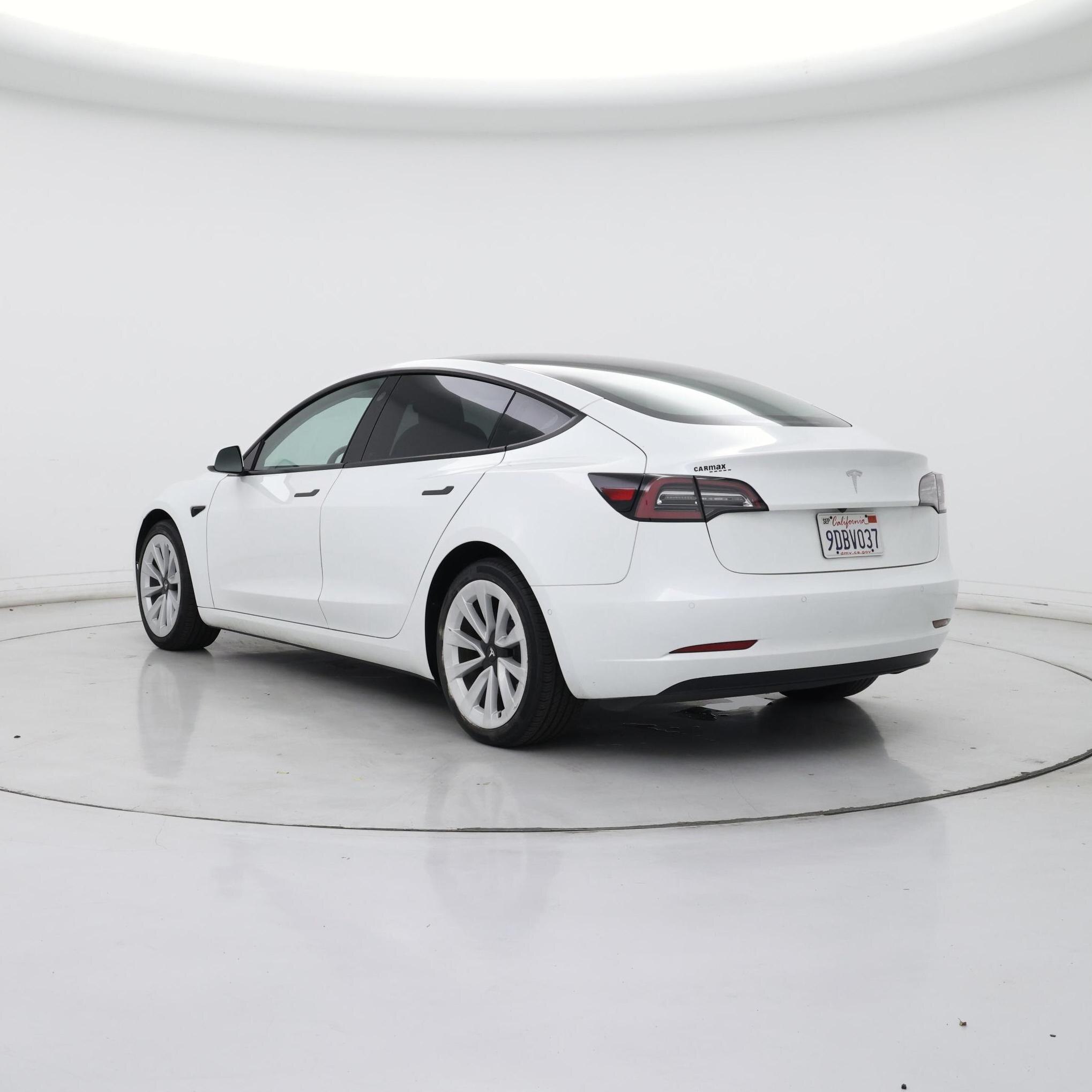 Thumbnail: 2022 Tesla Model 3 - 2