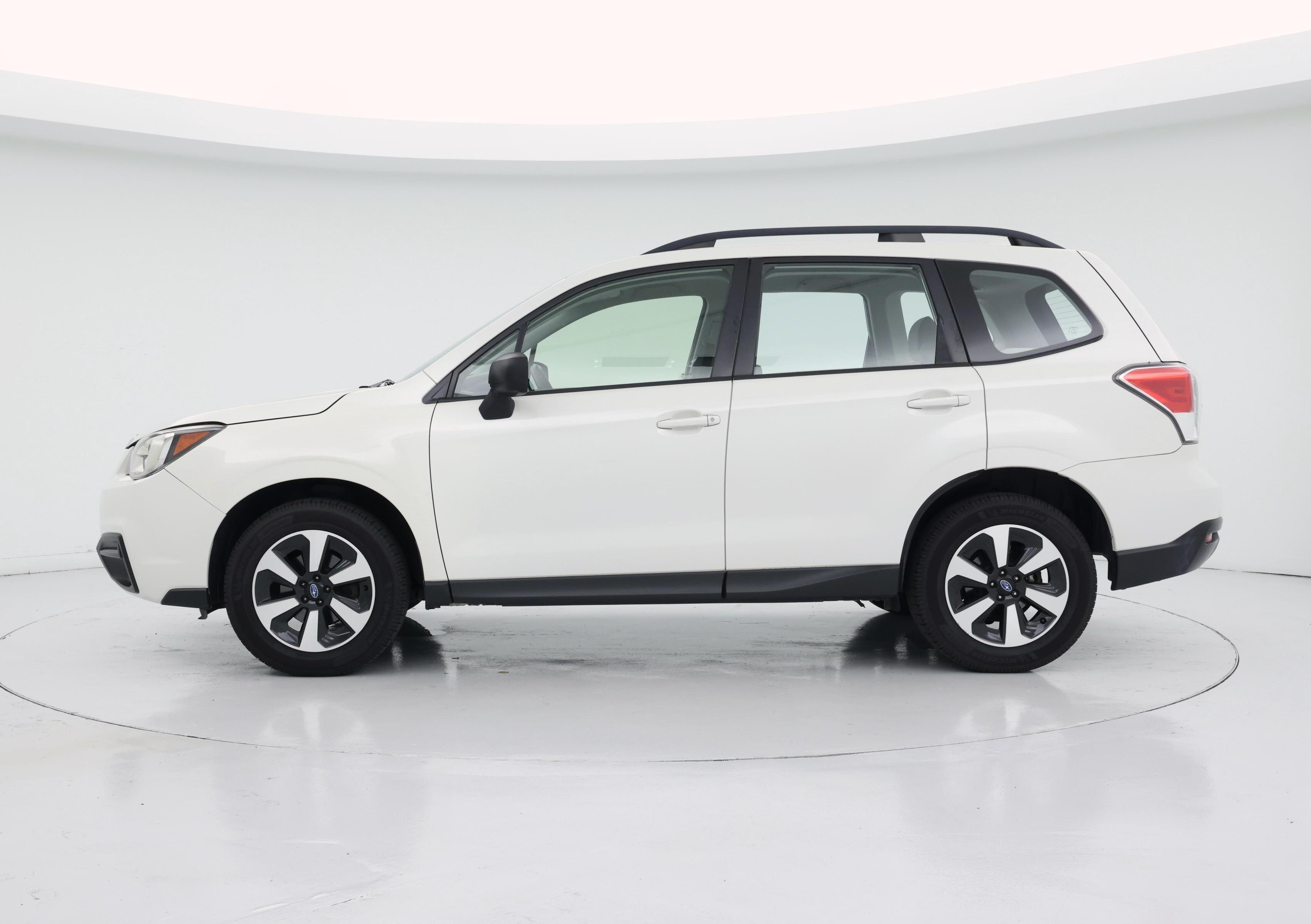 Thumbnail: 2017 Subaru Forester - 3