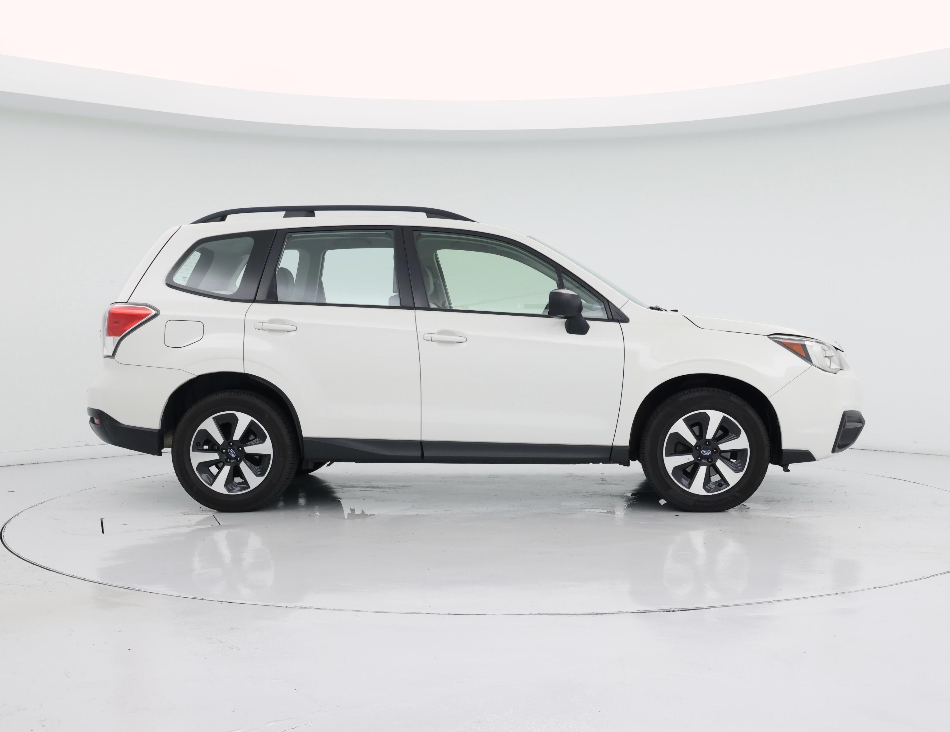 Thumbnail: 2017 Subaru Forester - 7