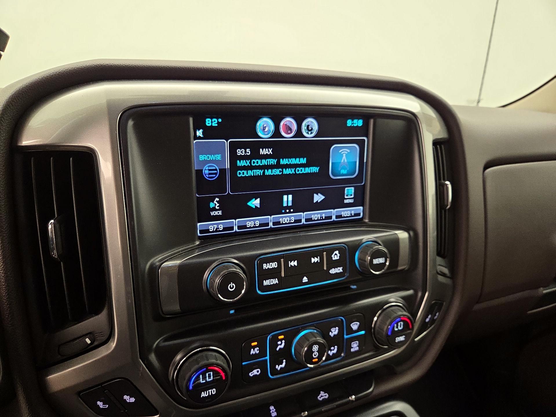 Thumbnail: 2015 Chevrolet Silverado 1500 - 15