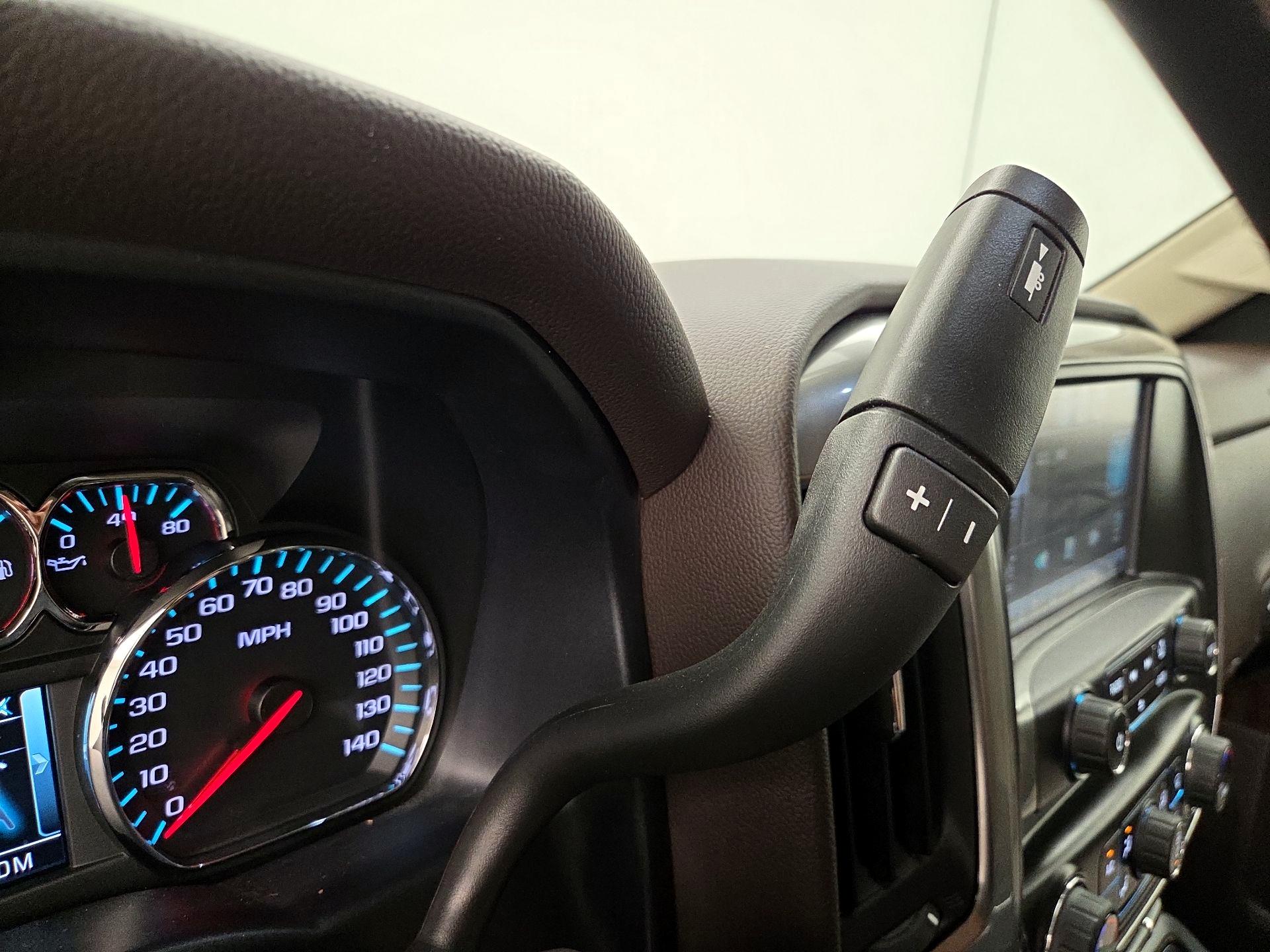 Thumbnail: 2015 Chevrolet Silverado 1500 - 17