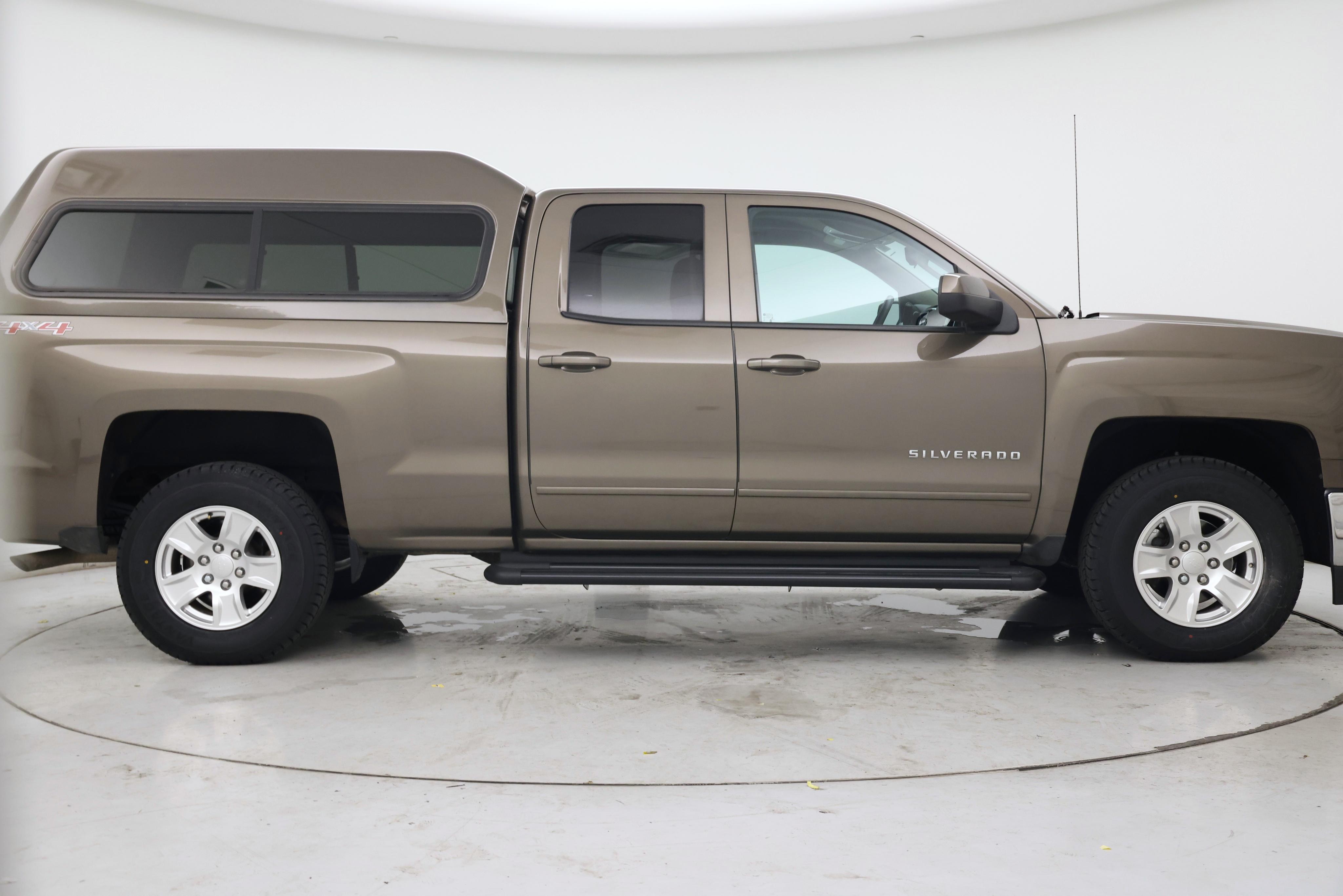 Thumbnail: 2015 Chevrolet Silverado 1500 - 7