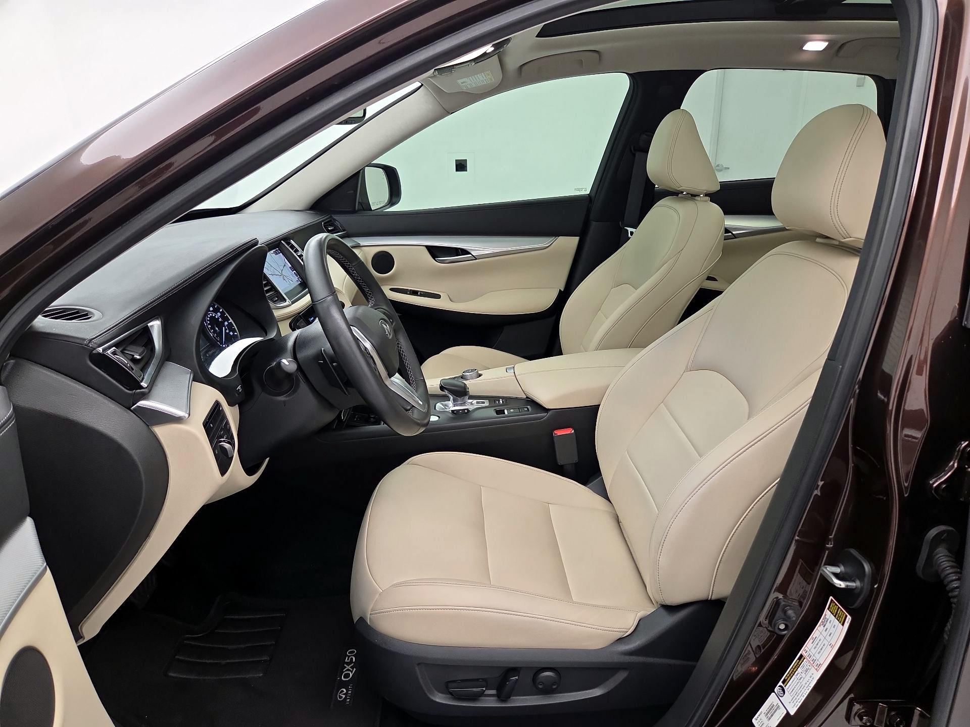 Thumbnail: 2020 INFINITI QX50 - 11
