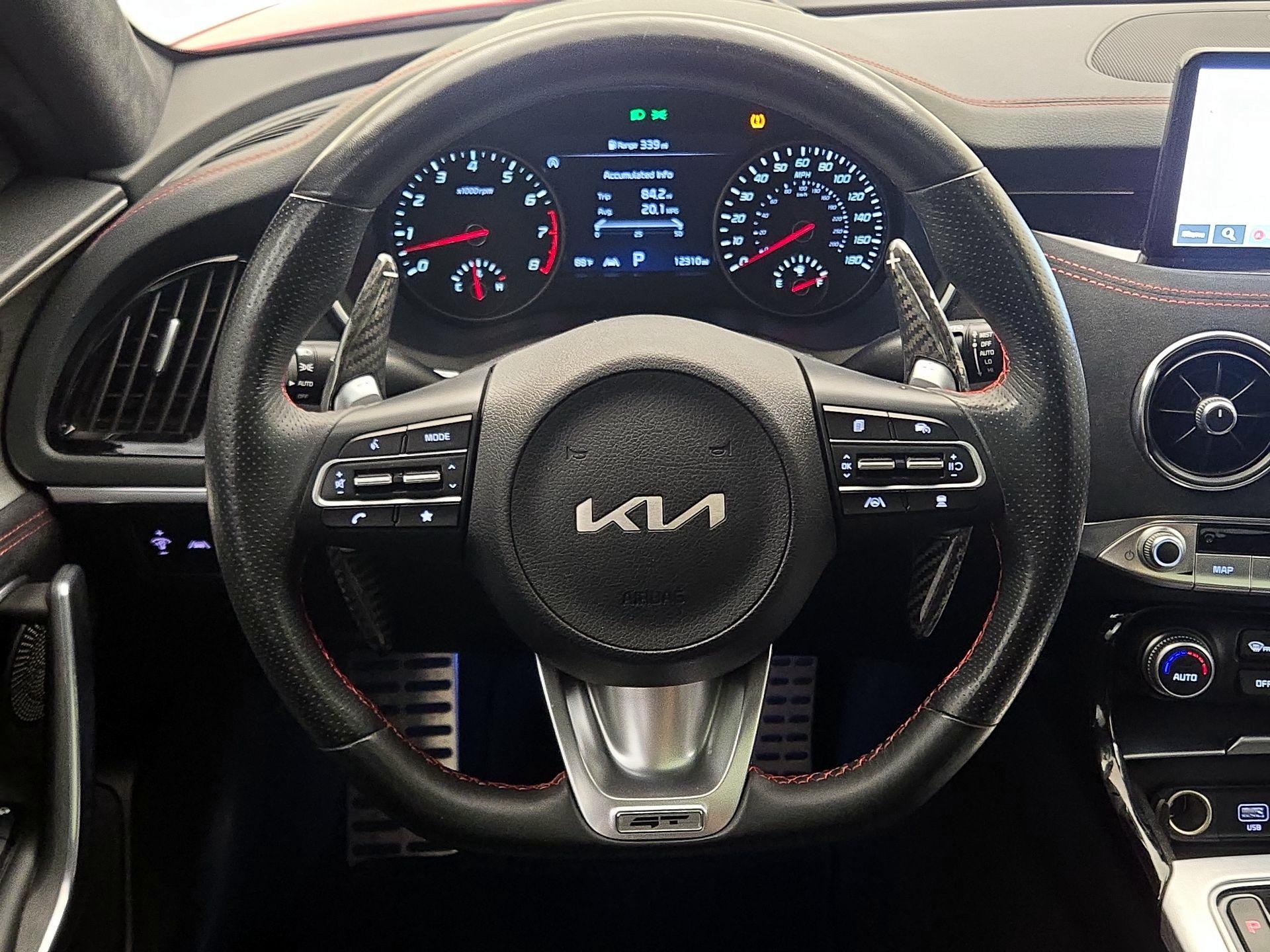 Thumbnail: 2023 Kia Stinger - 10