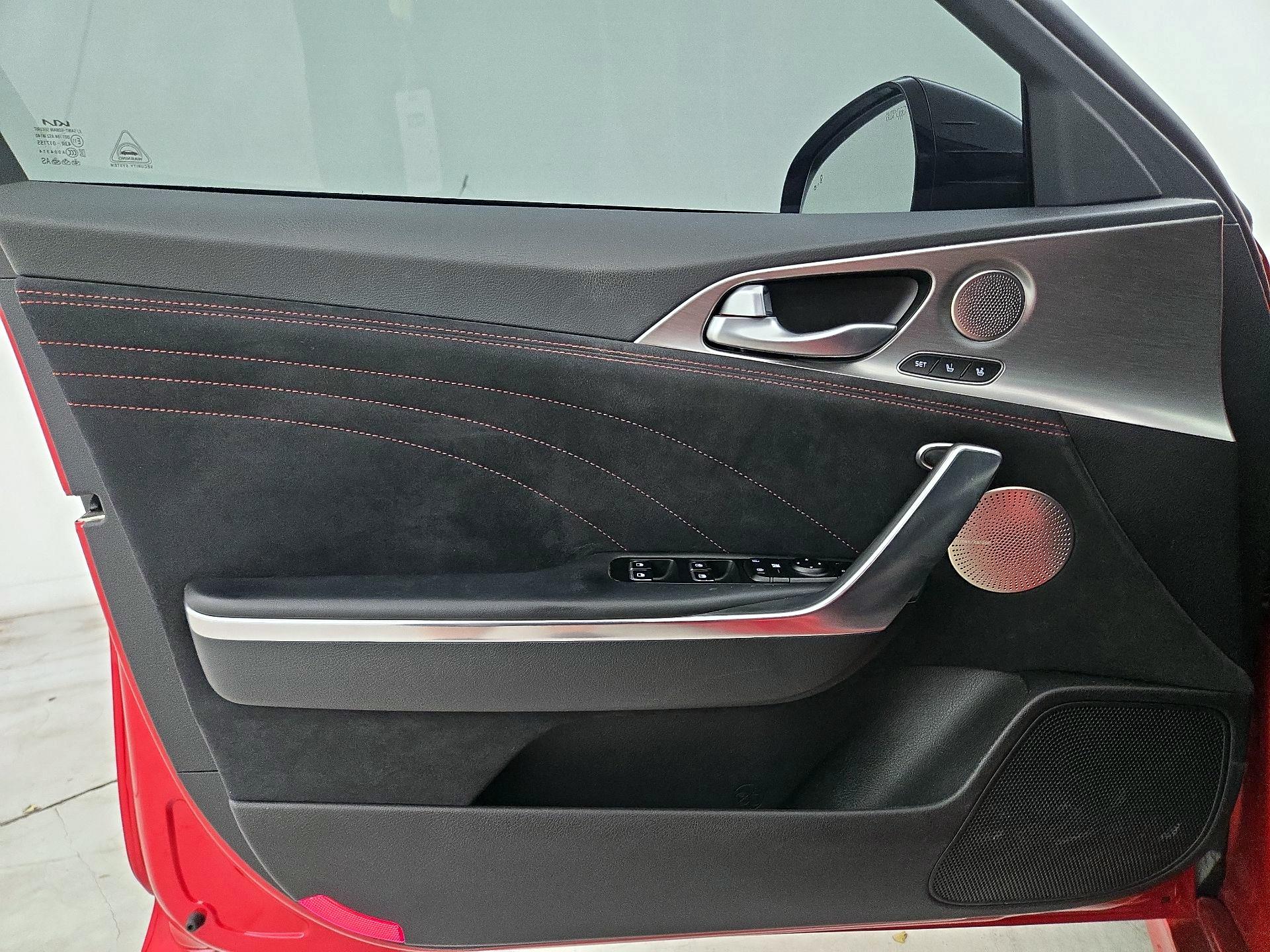 Thumbnail: 2023 Kia Stinger - 12
