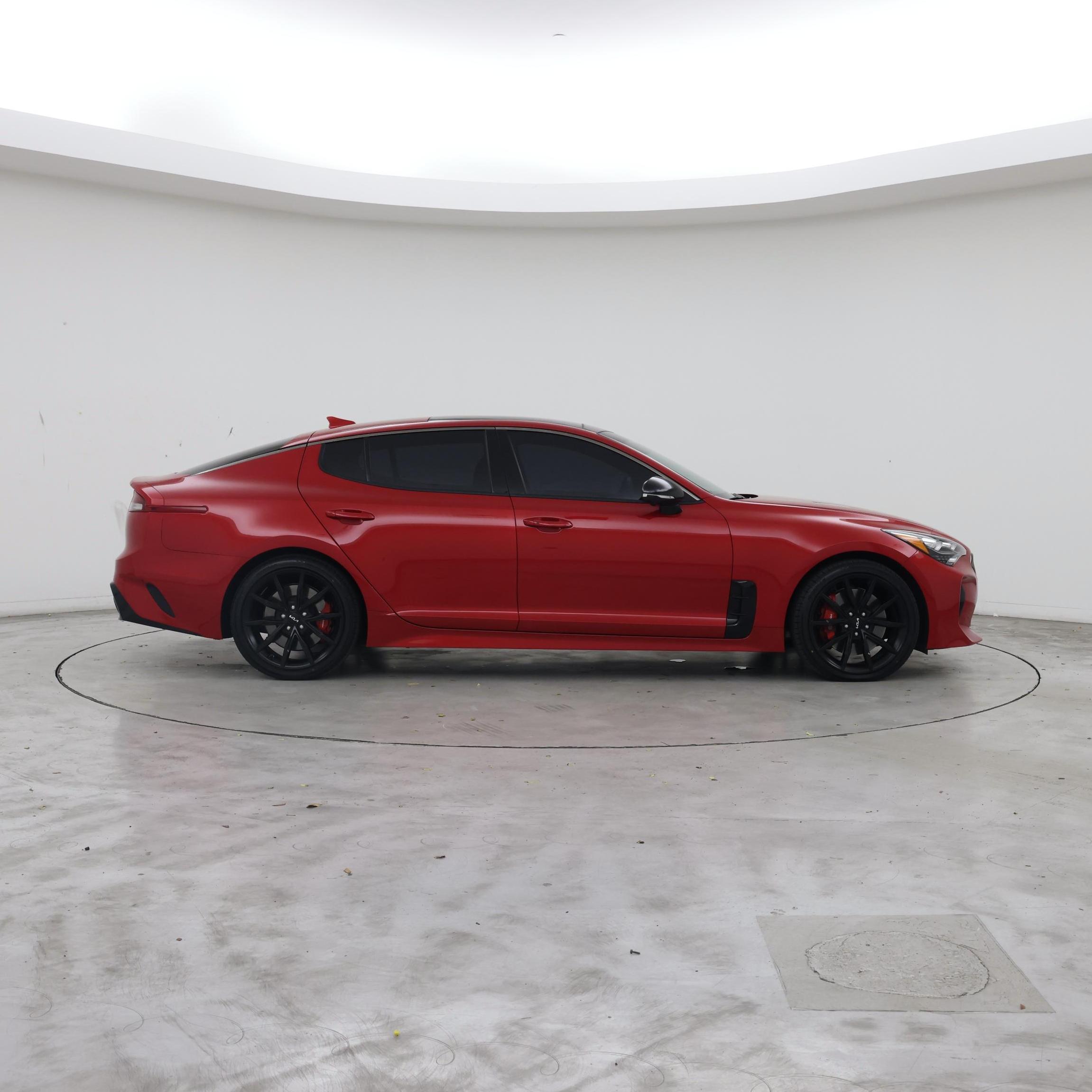 Thumbnail: 2023 Kia Stinger - 7