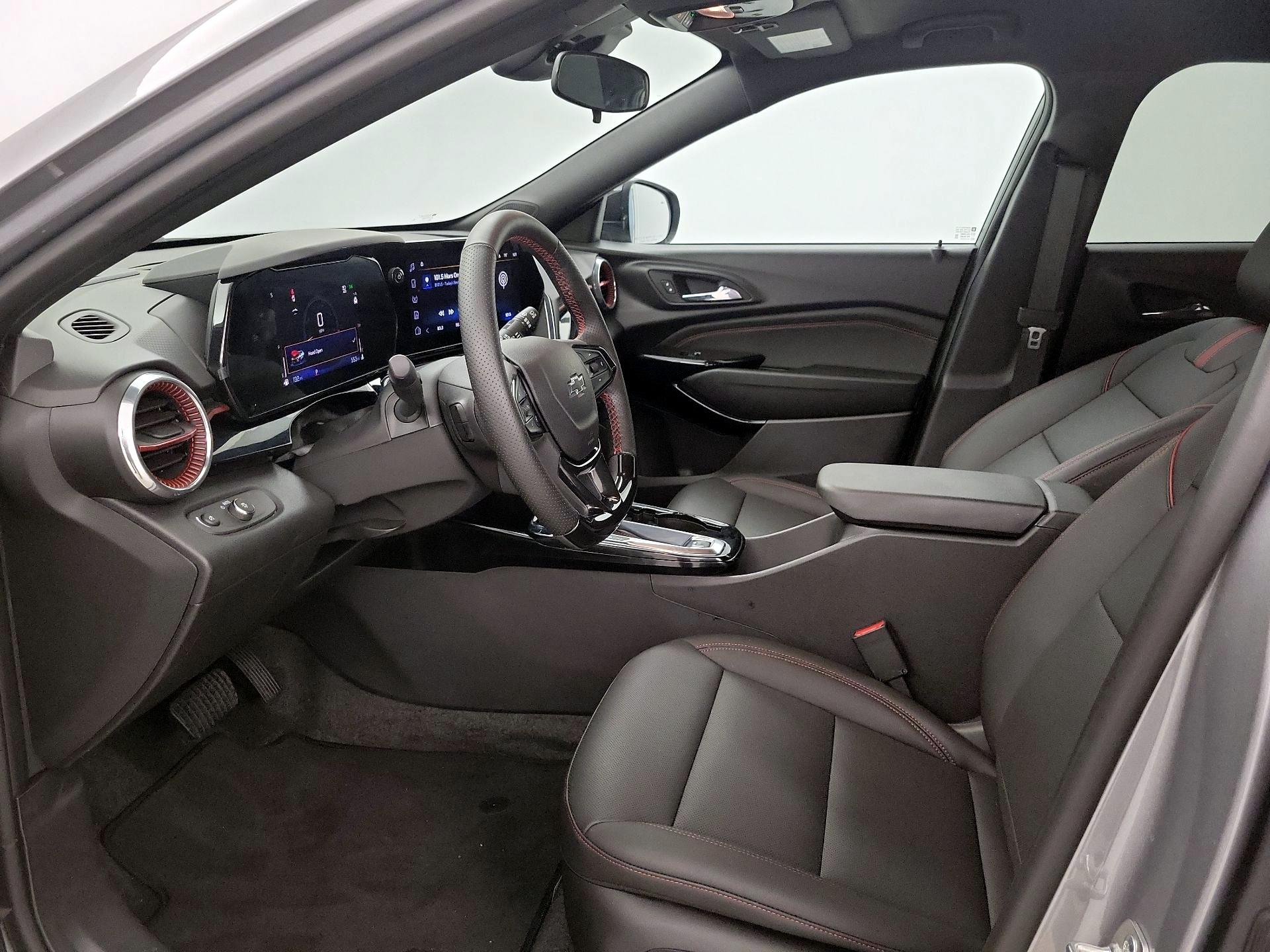 Thumbnail: 2026 Chevrolet Trax - 11