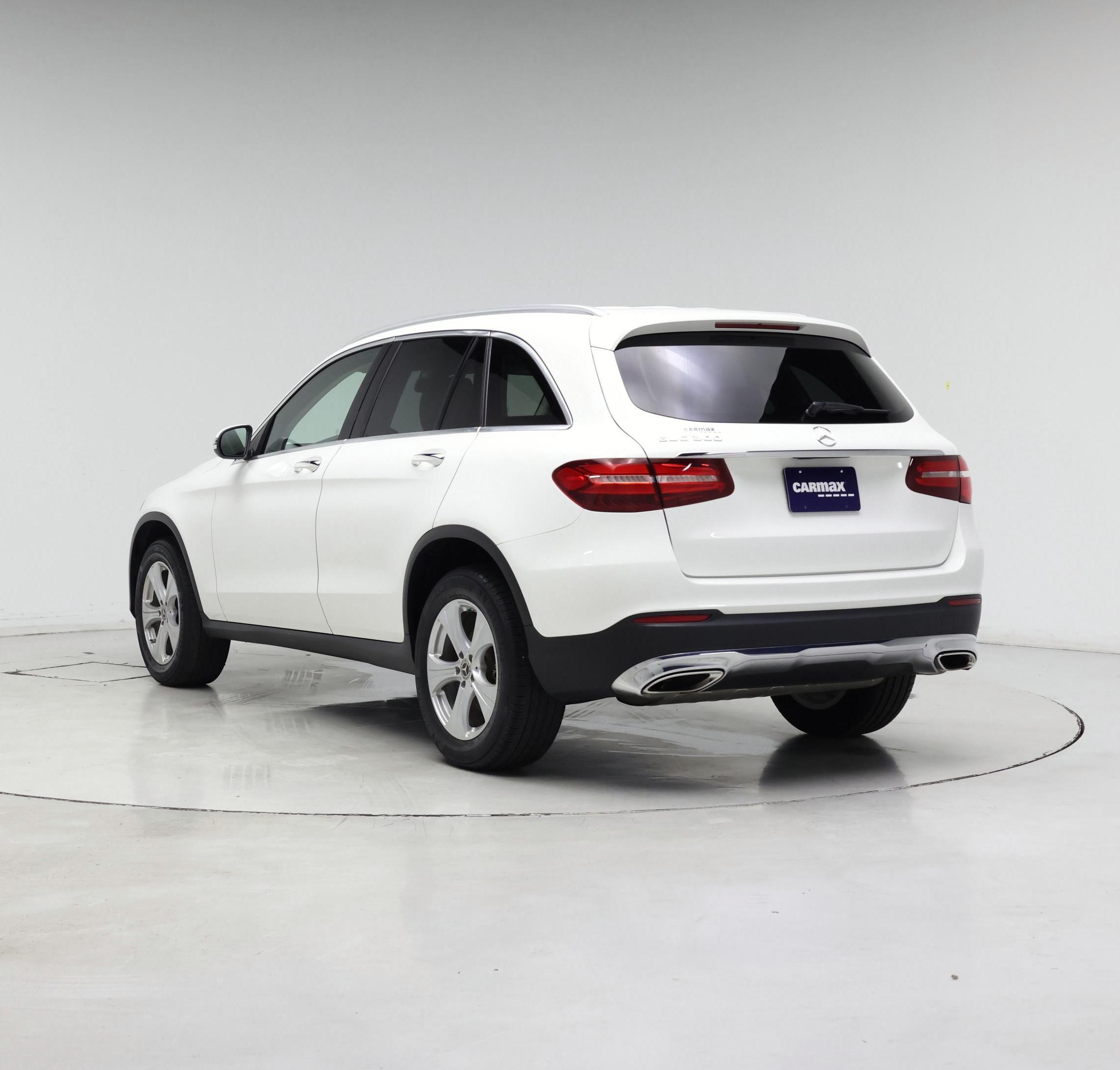 Thumbnail: 2018 Mercedes-Benz GLC - 2