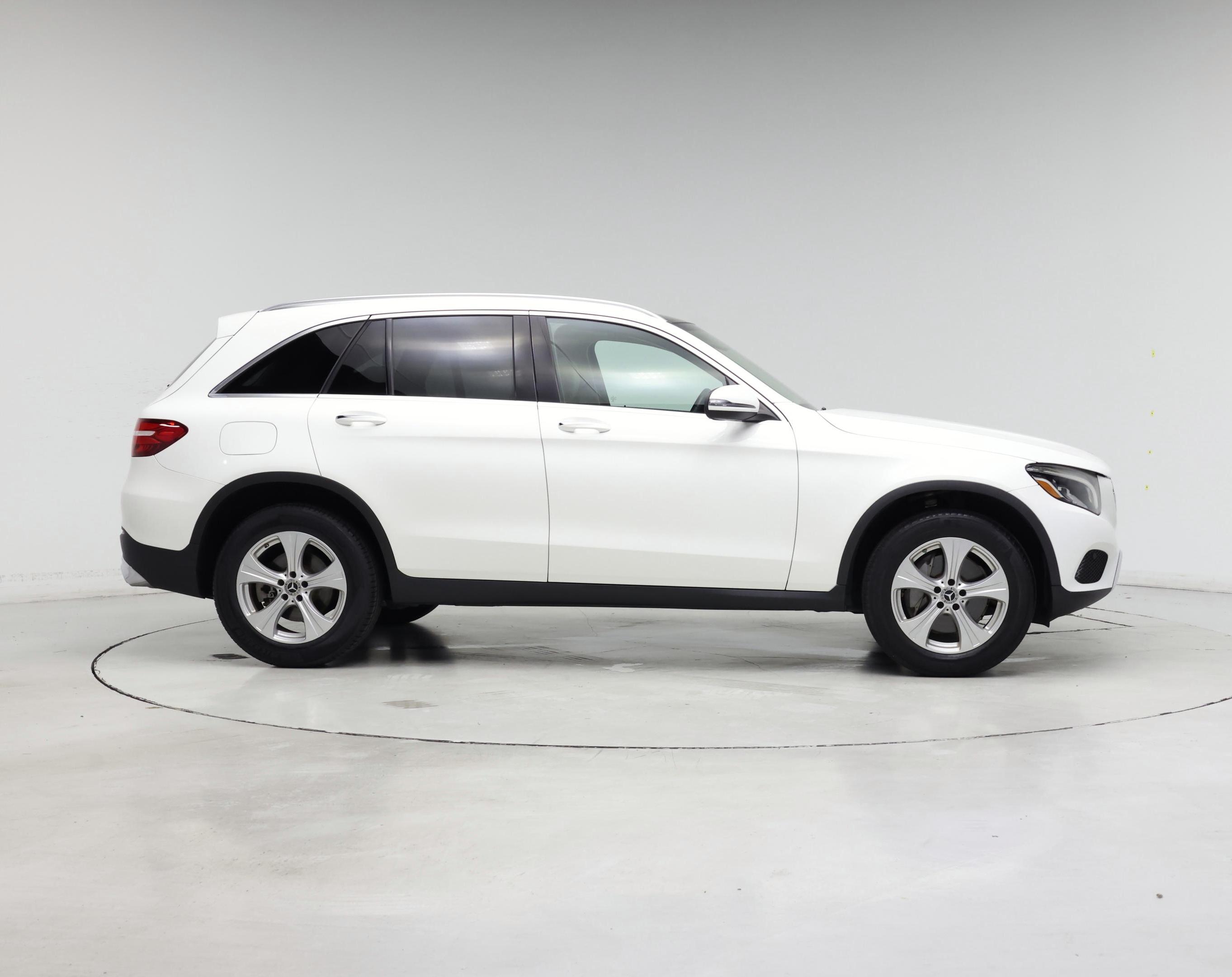 Thumbnail: 2018 Mercedes-Benz GLC - 7