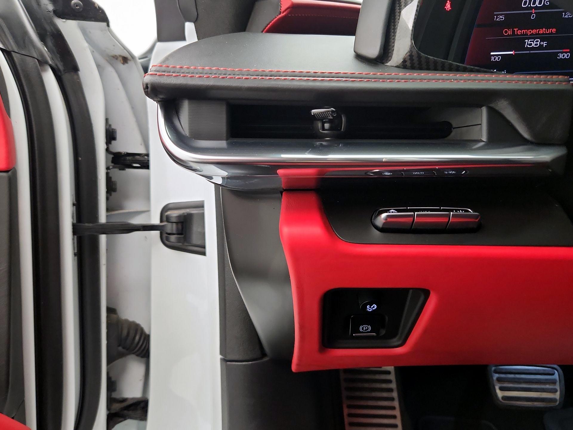 Thumbnail: 2020 Chevrolet Corvette - 13