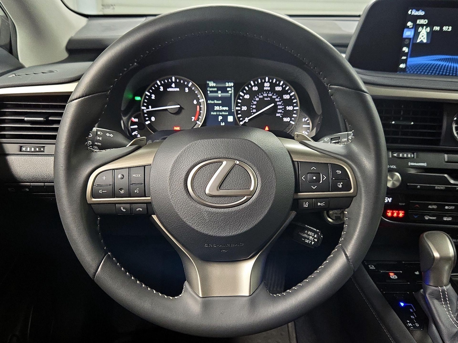 2022 Lexus RX 350 - Photo 11