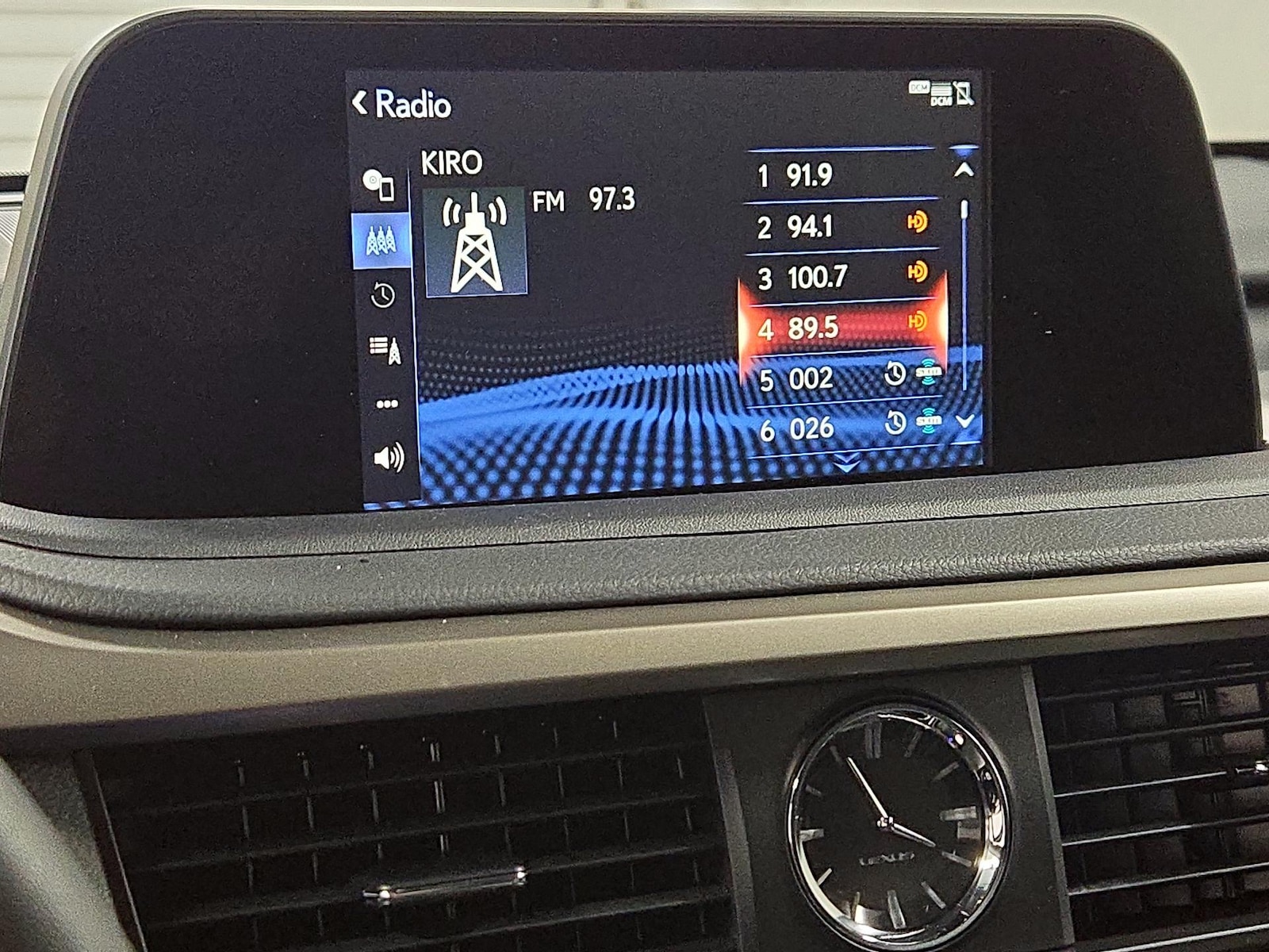 2022 Lexus RX 350 - Photo 16