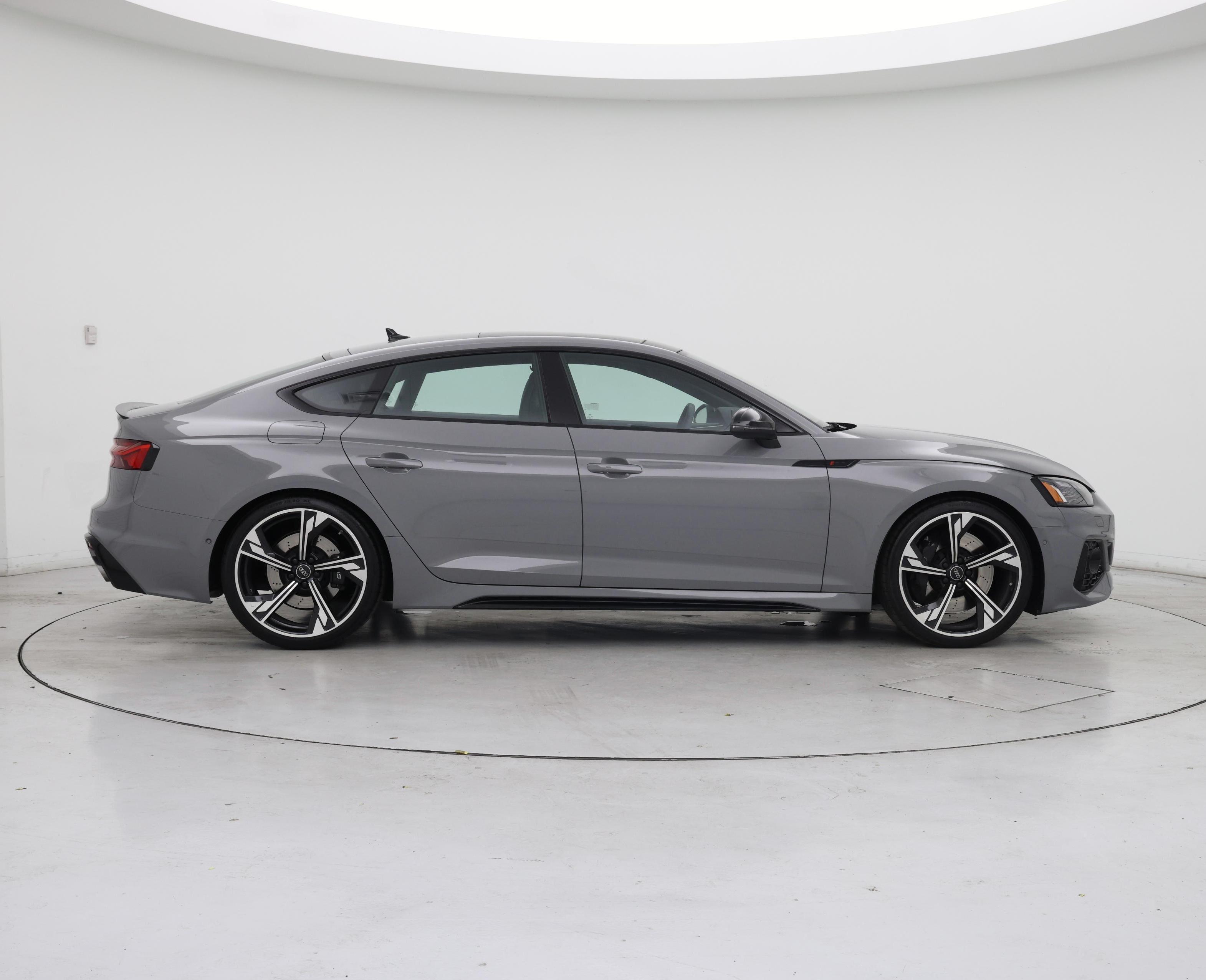 Thumbnail: 2025 Audi RS 5 - 7