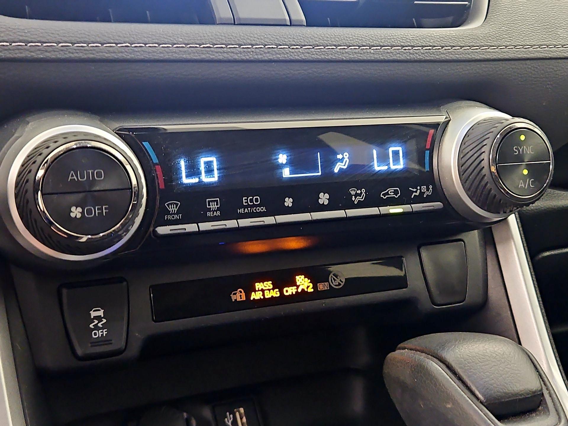 Thumbnail: 2024 Toyota RAV4 - 16